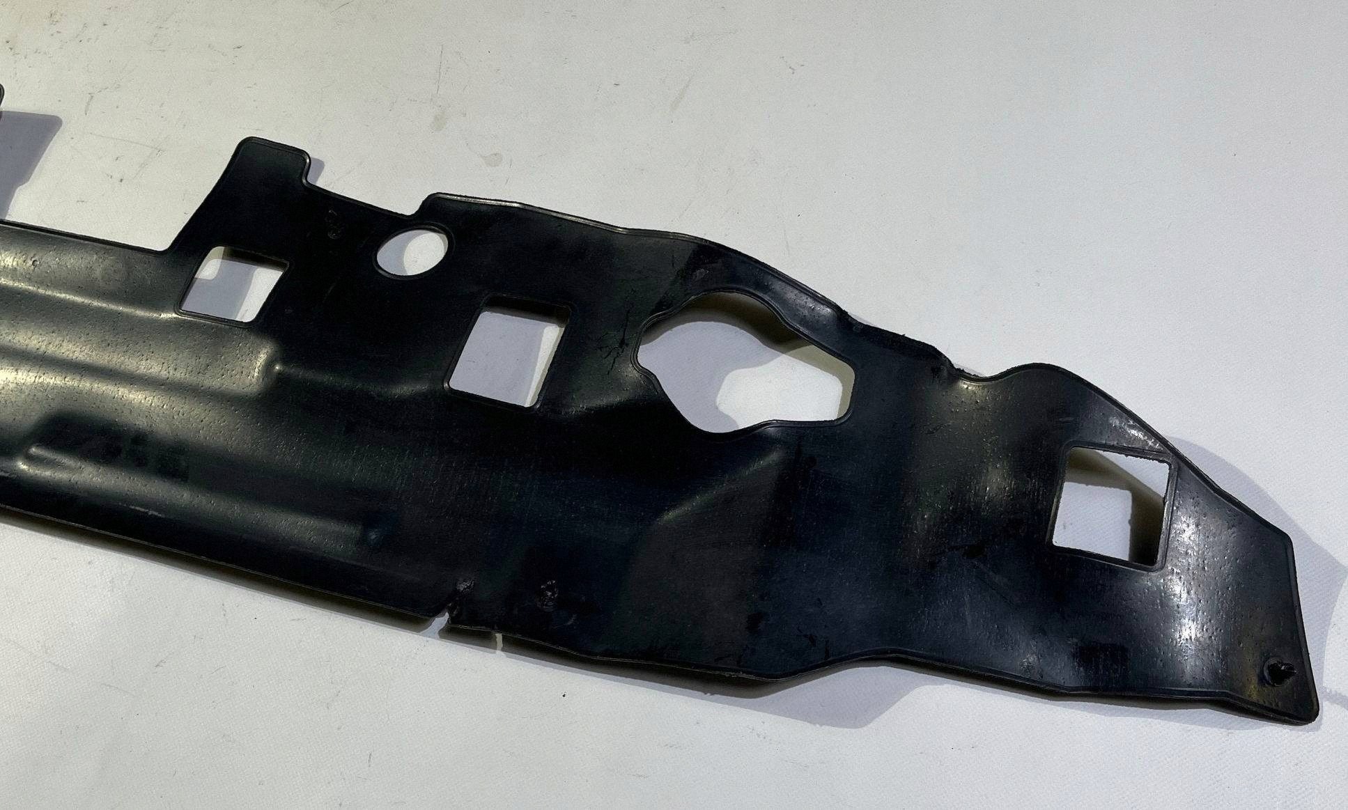 Horn kryt stěny předního Dodge RAM 1500 2009-2018 55057072AF