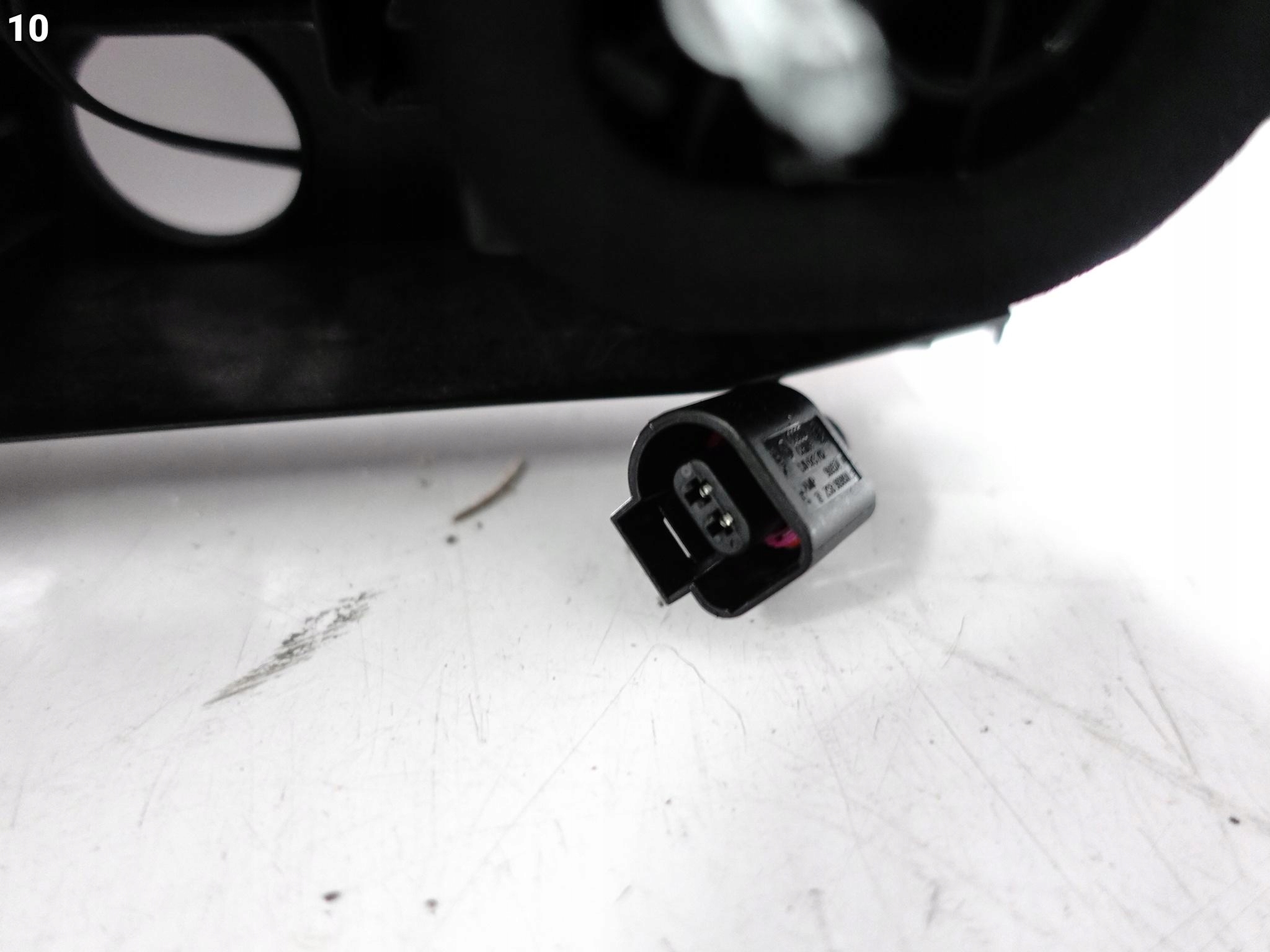 AUDI Q8 SQ8 RSQ8 4M8 18-23 light cap LED BASIC to the bonnet boot rear part EU