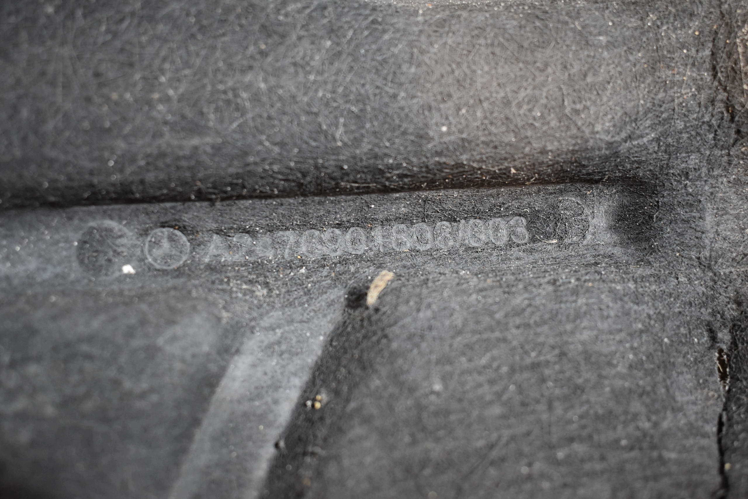 IDEALNE mudguard rear part rear. right MERCEDES GLB X247 1