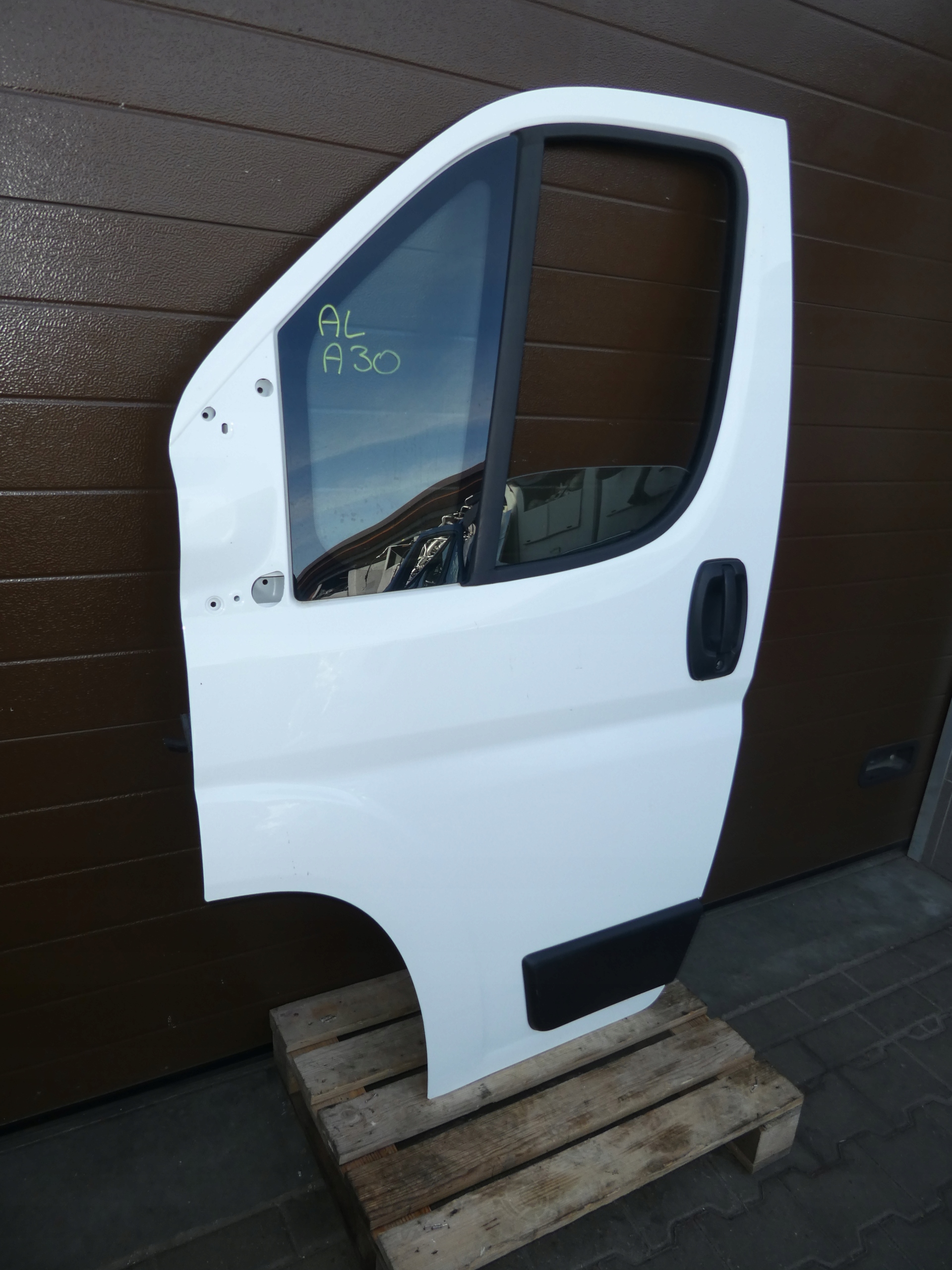 DUCATO III JUMPER II door front left KOMPLET