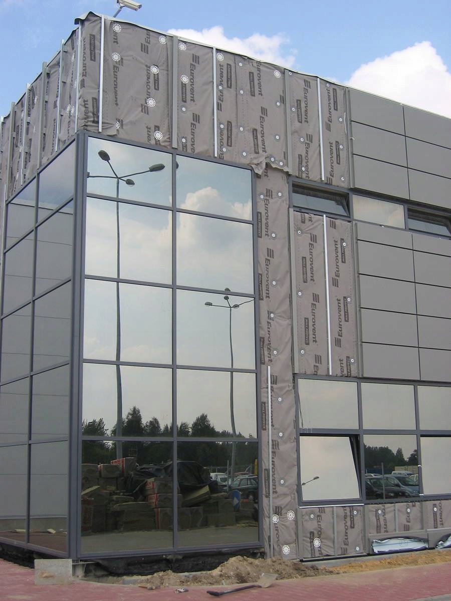 WIATROIZOLACJA FOLIA MEMBRANA WIATROIZOLACYJNA NA ŚCIANY WALL PROTECT 100g Grubość 0.5 mm