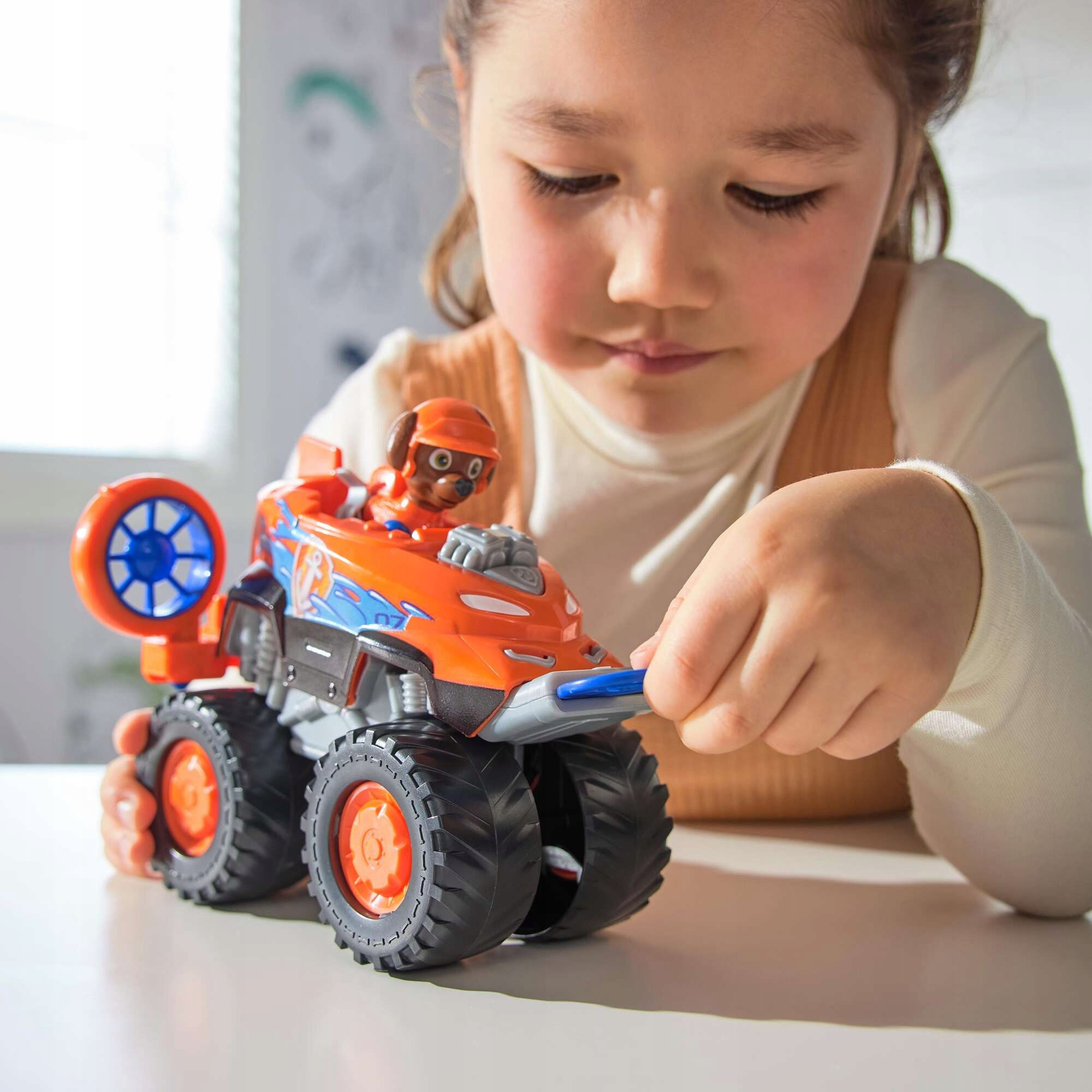 PSI PATROL RESCUE WHEELS ZUMA POJAZD PODUSZKOWIEC+ FIGURKA EAN (GTIN) 778988453377