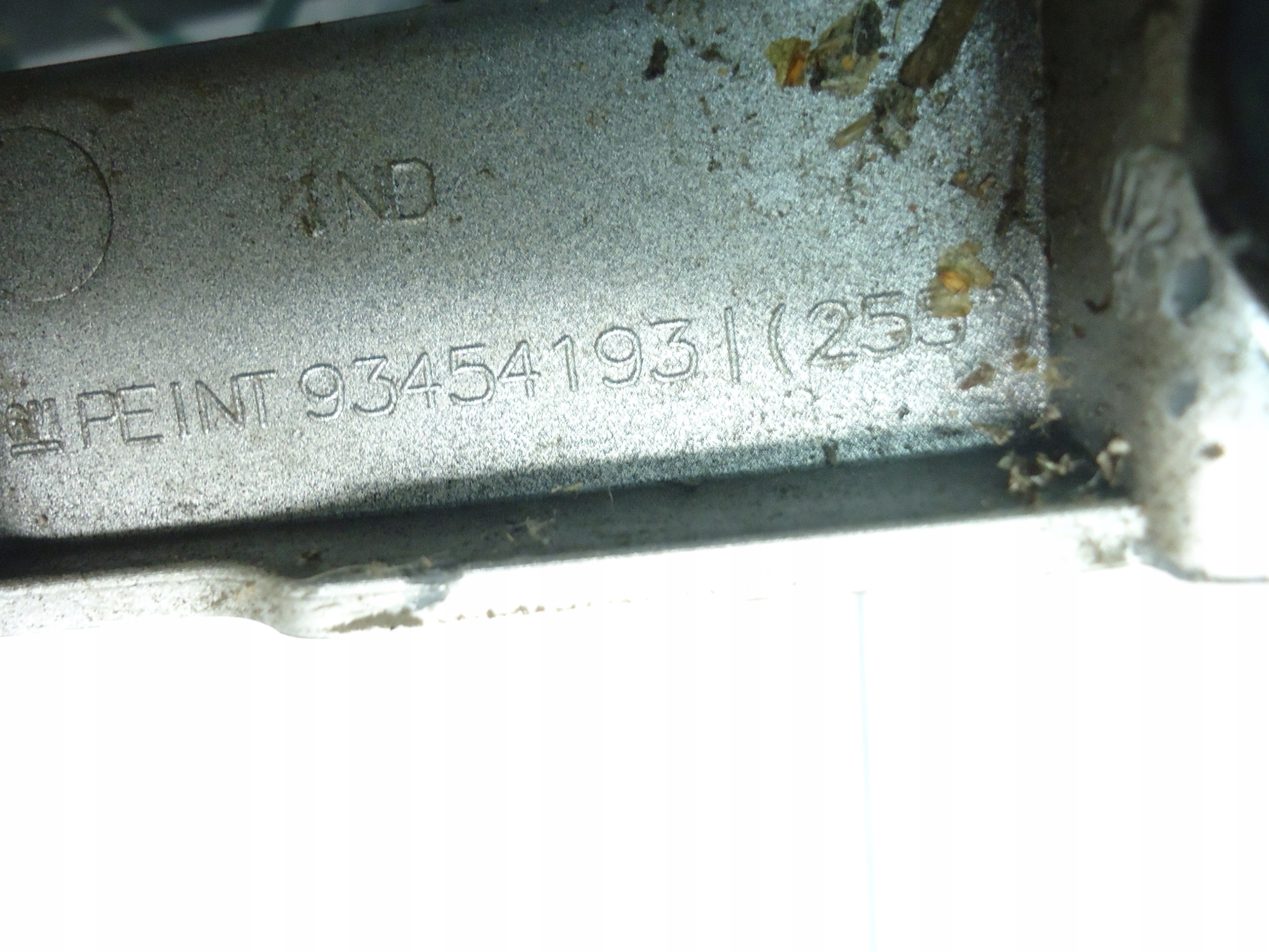 RENAULT TRAFIC III OPEL VIVARO light right rear part 93454193