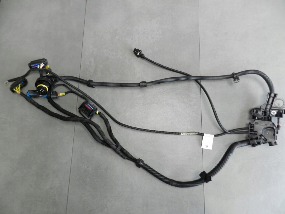 BMW 3 F30 F34 2.0i bundle KOMPUTERA 8636069