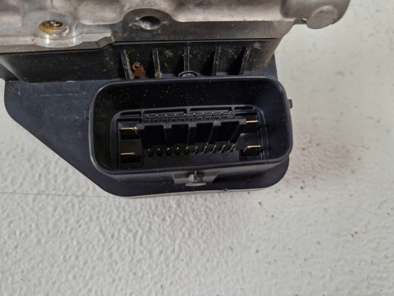 Infiniti OE 476601MR0A