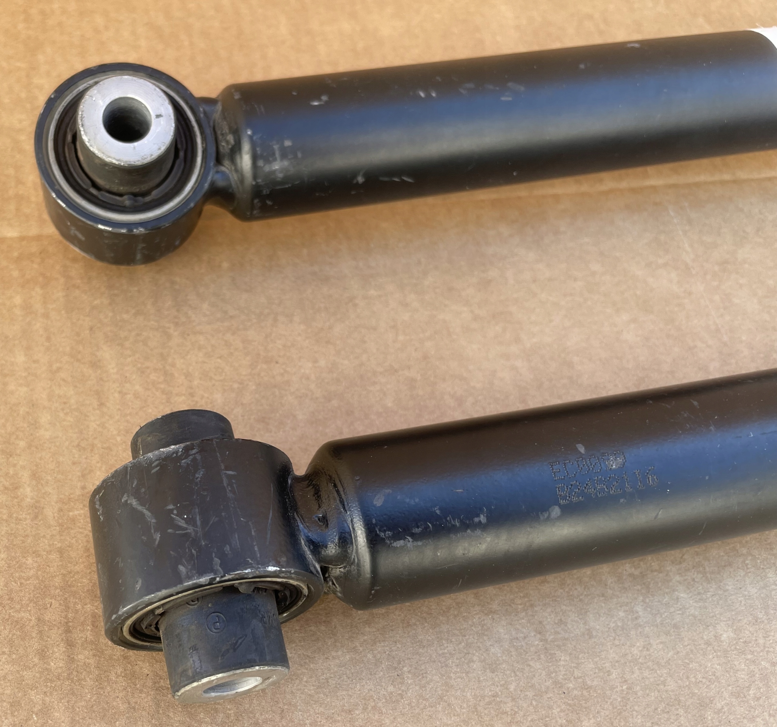 stoßdämpfer heck AUDI A4 B9 original IDEAL 8W9035E 2024 jahr KOMPLET
