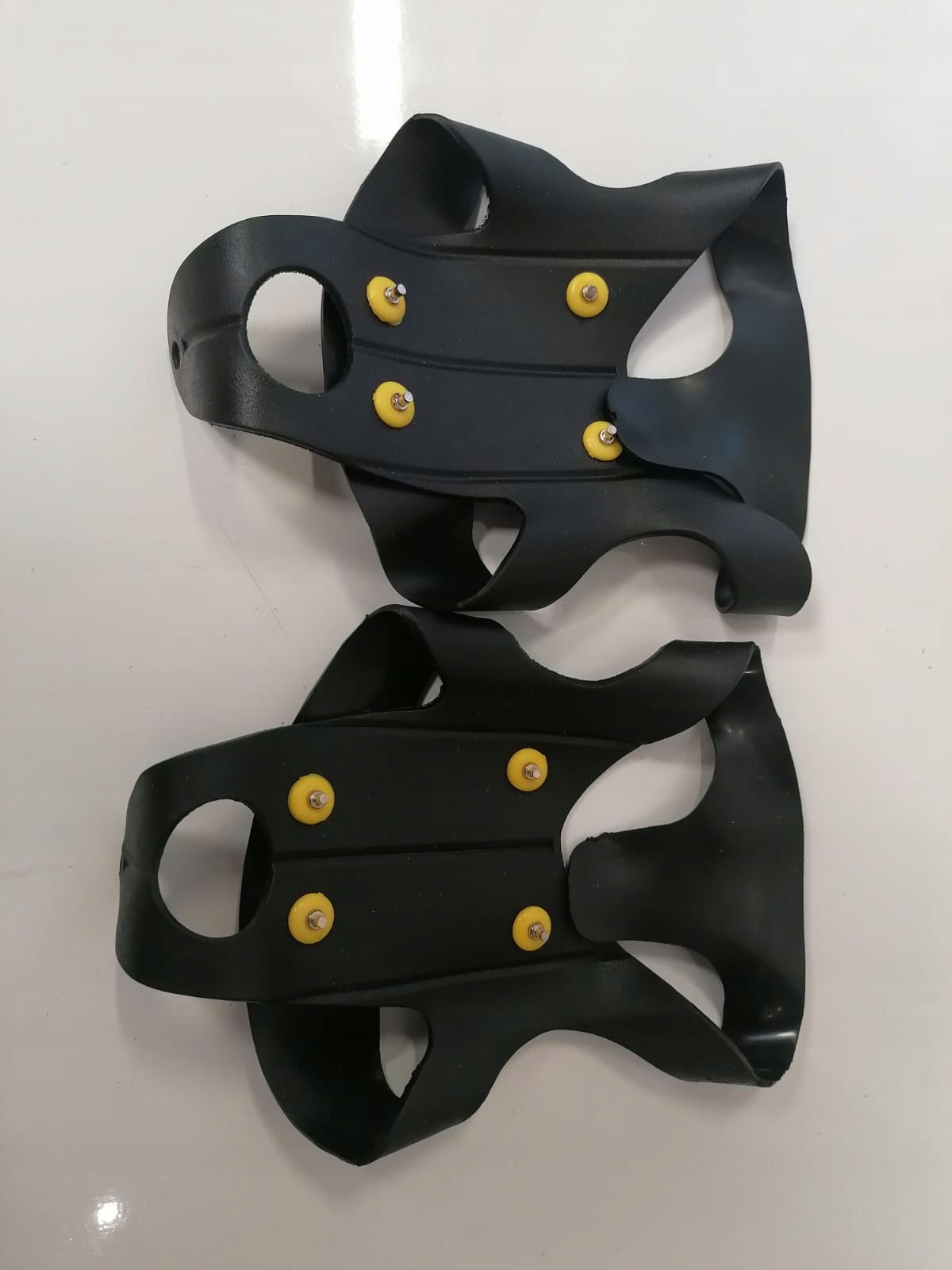 NAKŁADKI ANTYPOŚLIZGOWERACZKI (1441/23)