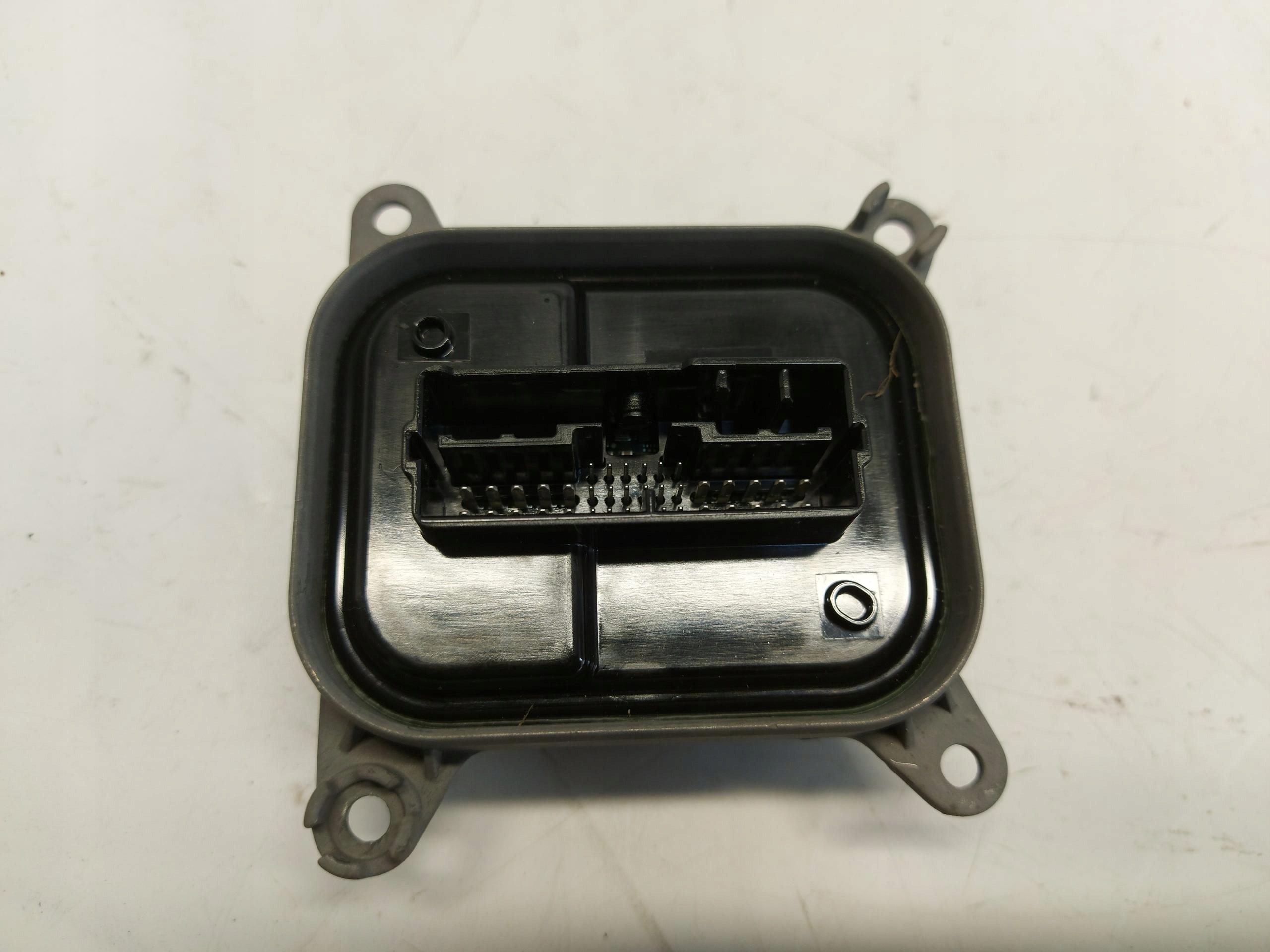 TESLA MODEL 3 LIFT 2024 HIGHLAND module control unit LED left front