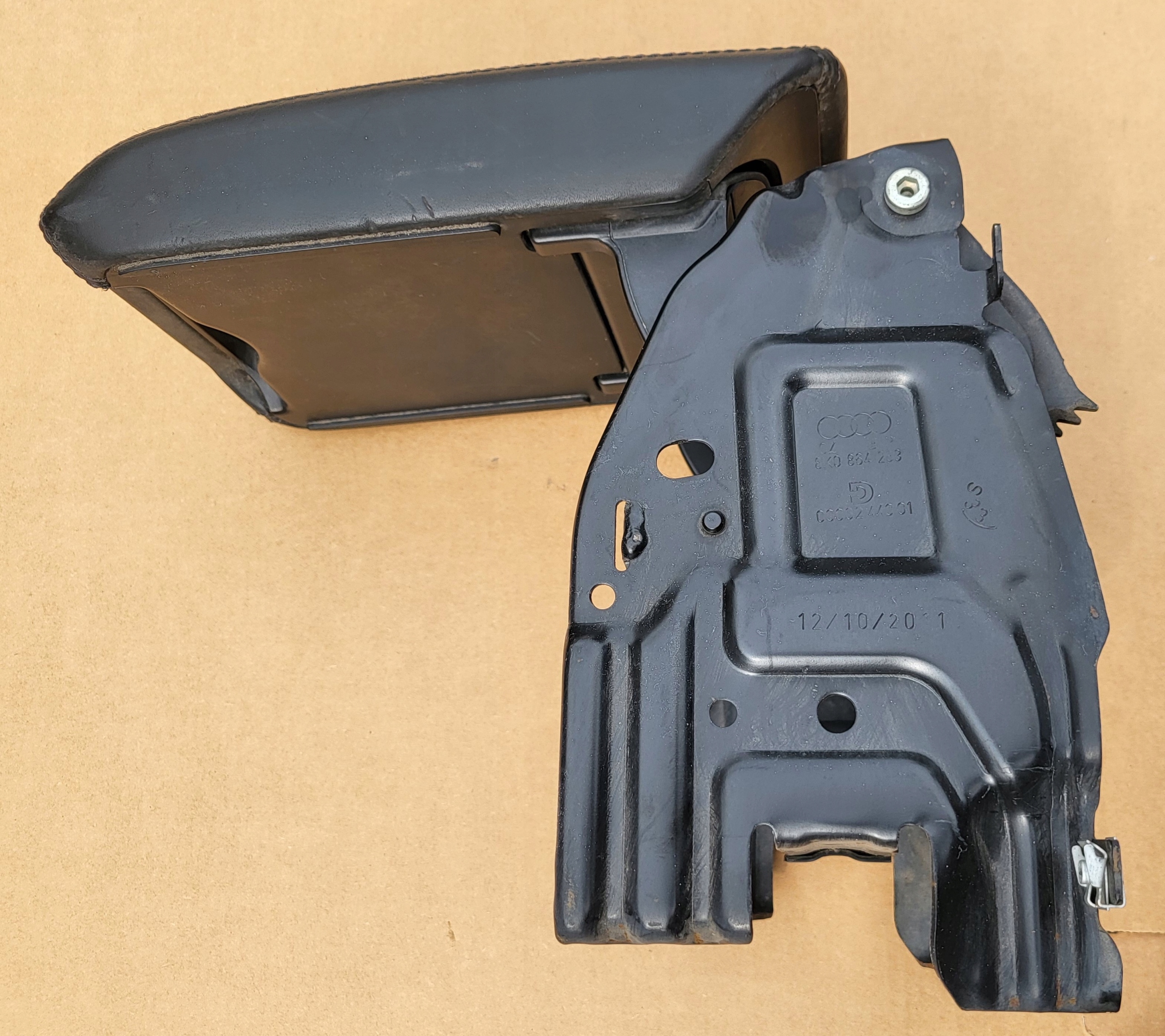 support armrest central AUDI A4 B8 8K A5 8T OE black leather