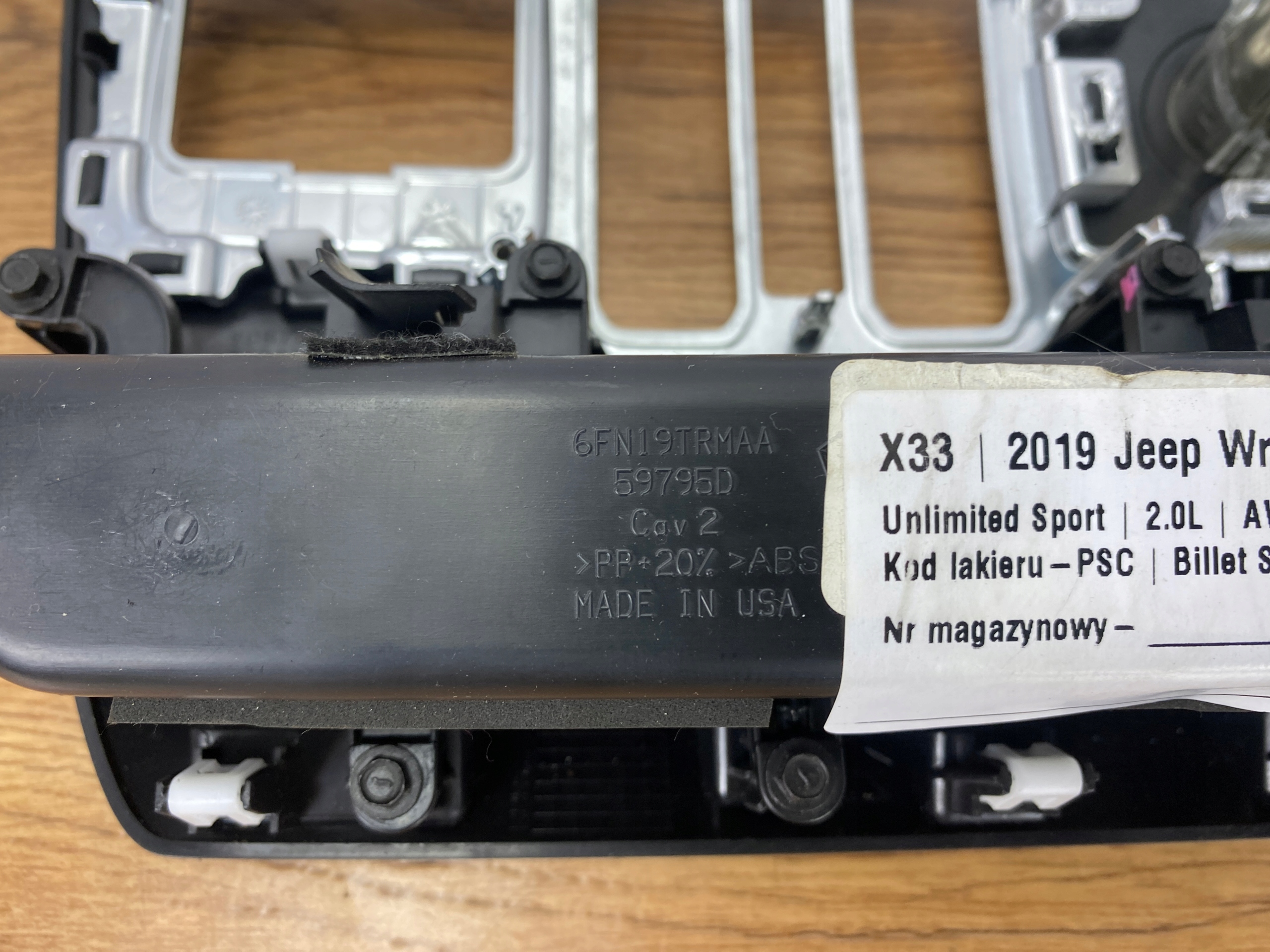 Panel RÁM klimatizaci Jeep Wrangler JL 2018+ USA