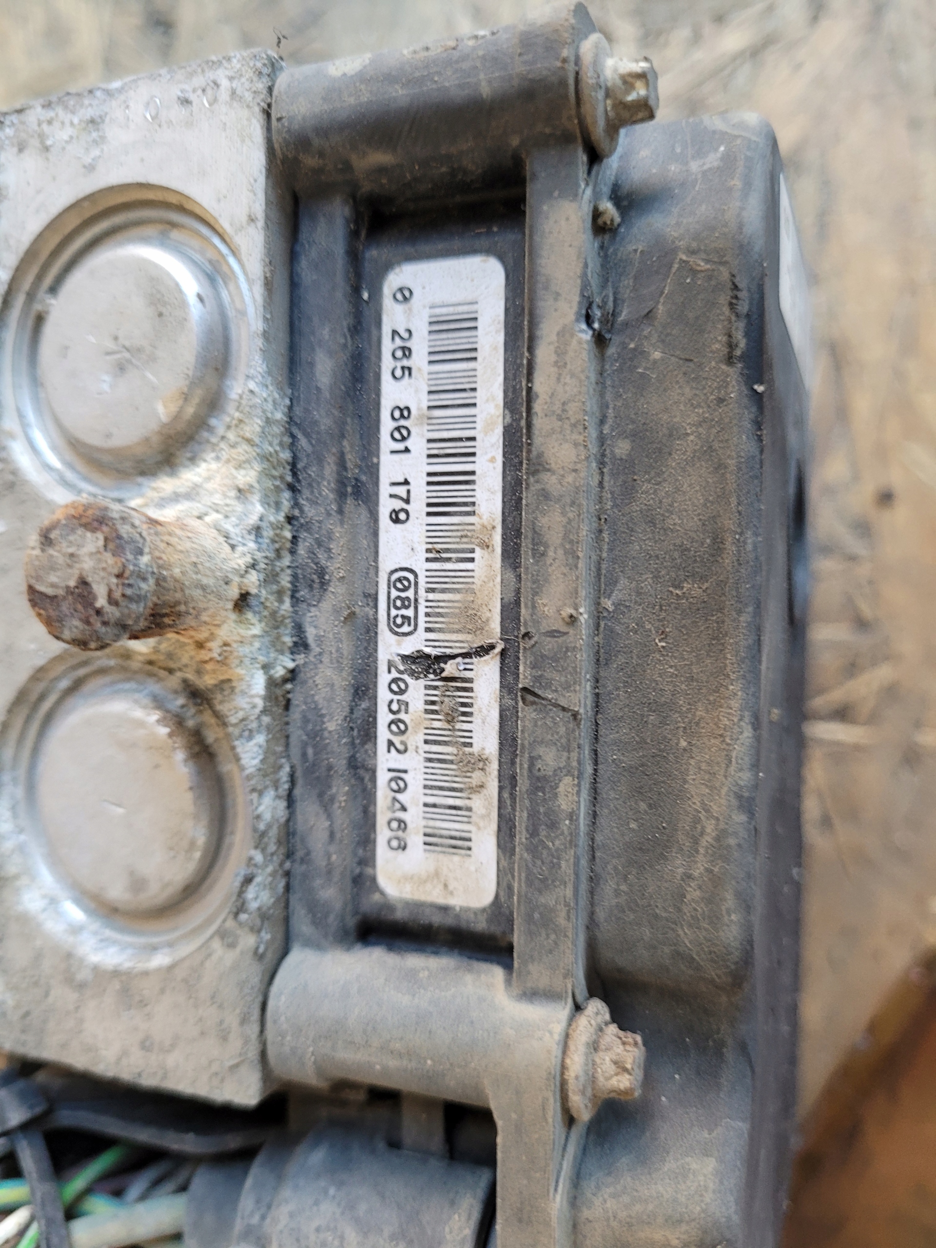 pump ABS brake CITROEN BERLINGO III 9801127580