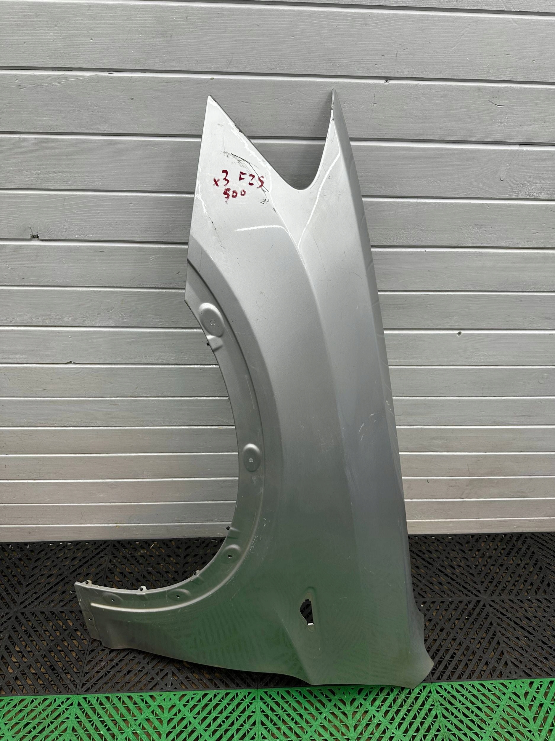 fender front side left BMW X3 F25 X4 F26