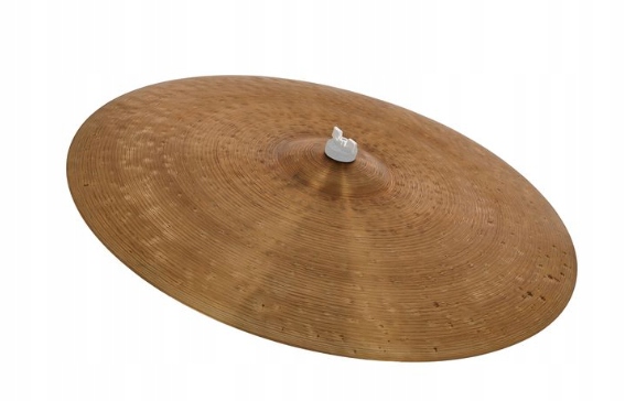 ISTANBUL AGOP 30. évfordulója, 24"