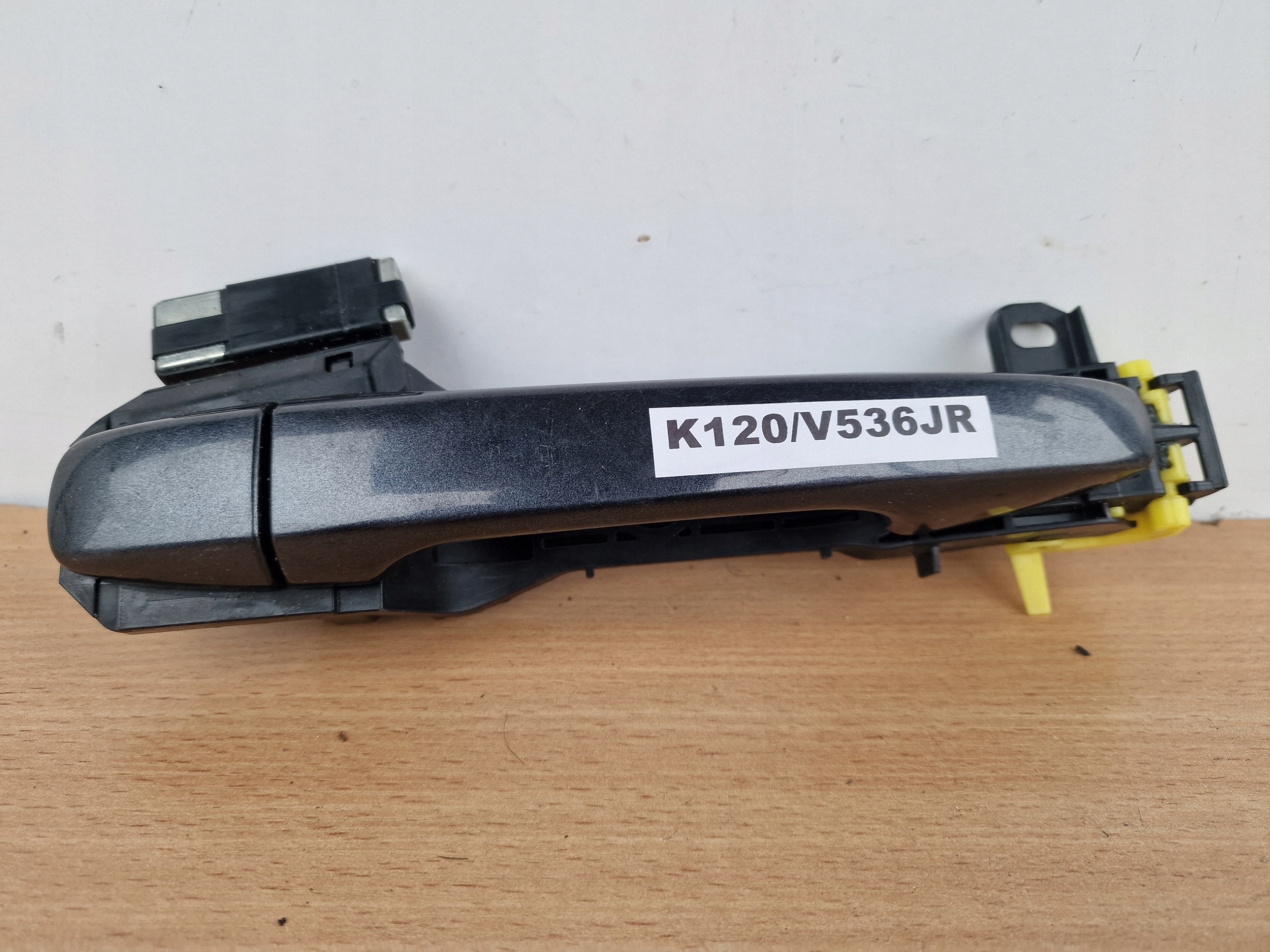 TOYOTA VERSO 09-18 ROK handle door right rear part
