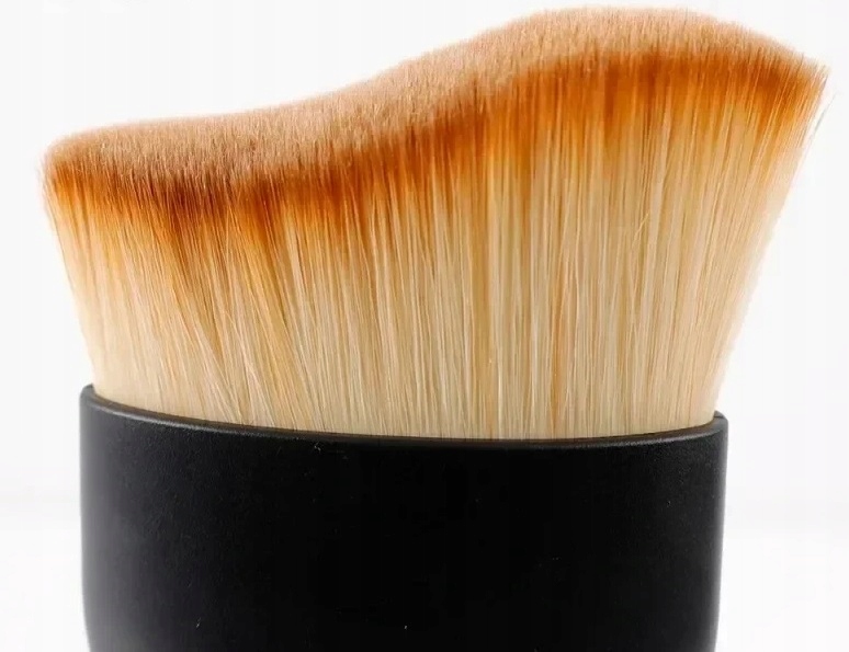 BARDZO MIĘKKI PĘDZEL DO CZYSZCZENIA WNĘTRZA AUTO DETAILING NAWIEWÓW PIANO EAN (GTIN) 5903794429130