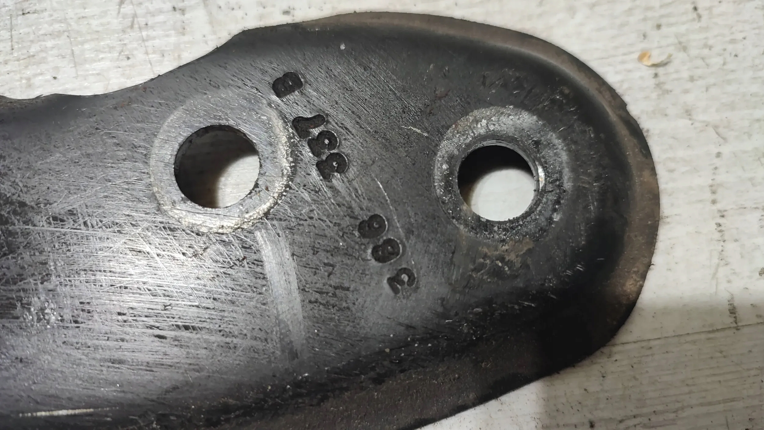 Jeep Cherokee KL 15r. 2.0d front side right arm front