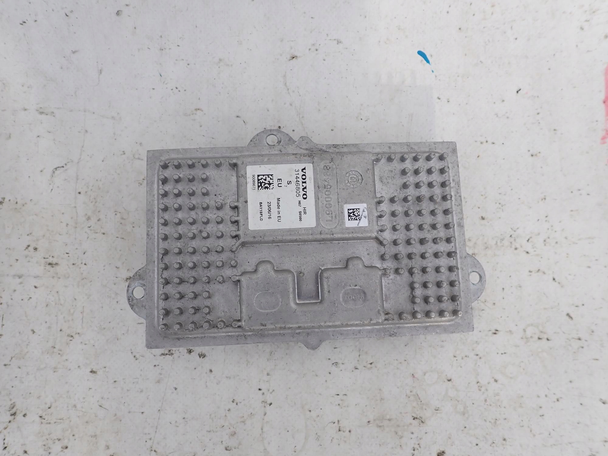VOLVO V90 S90 16-> module control unit lights LED
