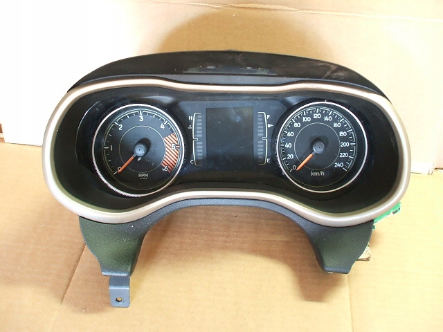 P68241302AC - JEEP CHEROKEE KL 2.0 D ЛІЧИЛЬНИК ГОДИННИК