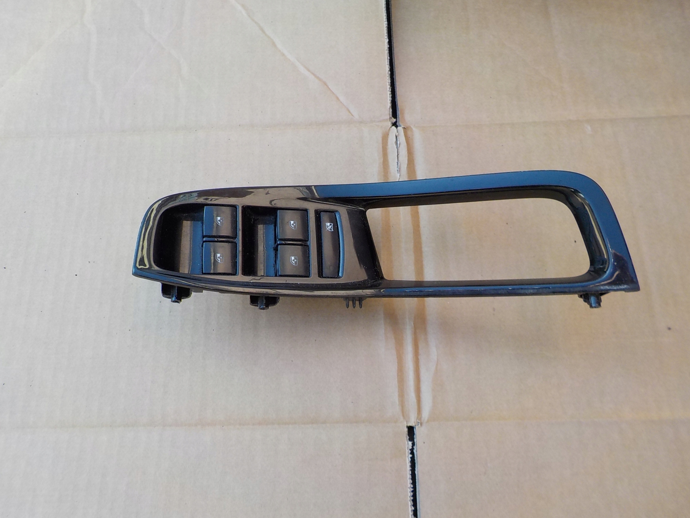 panel window control switch chevrolet orlando 20830838