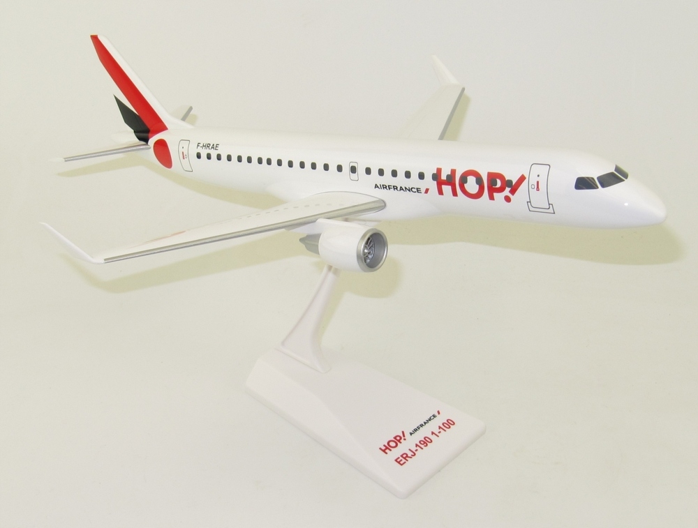 Model letadla Embraer 190 Hop! 1:100 Kvalita