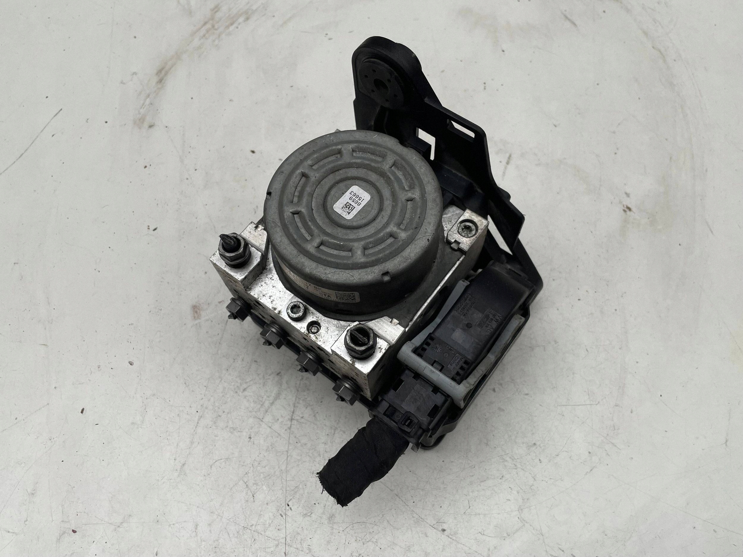 pompa ABS Volkswagen Golf VII 5Q0614517BK originale 5Q0973374