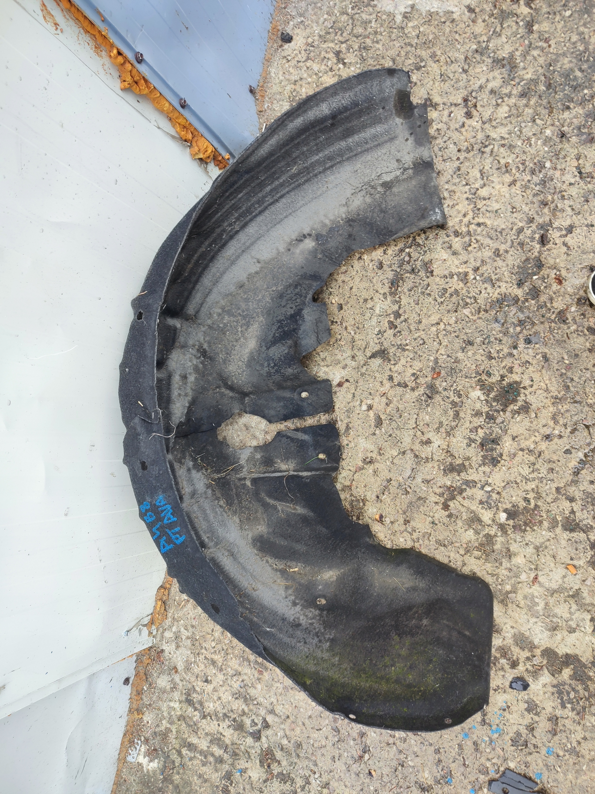 mudguard right rear part right rear. Audi A4 B8
