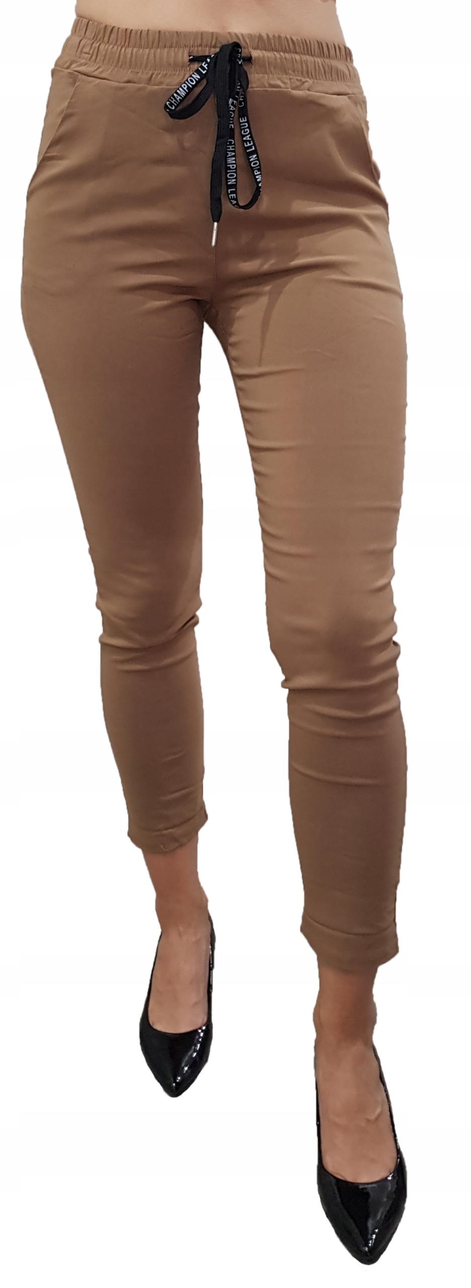 

Włoskie Elastyczne Spodnie Damskie Cygaretki 4XL