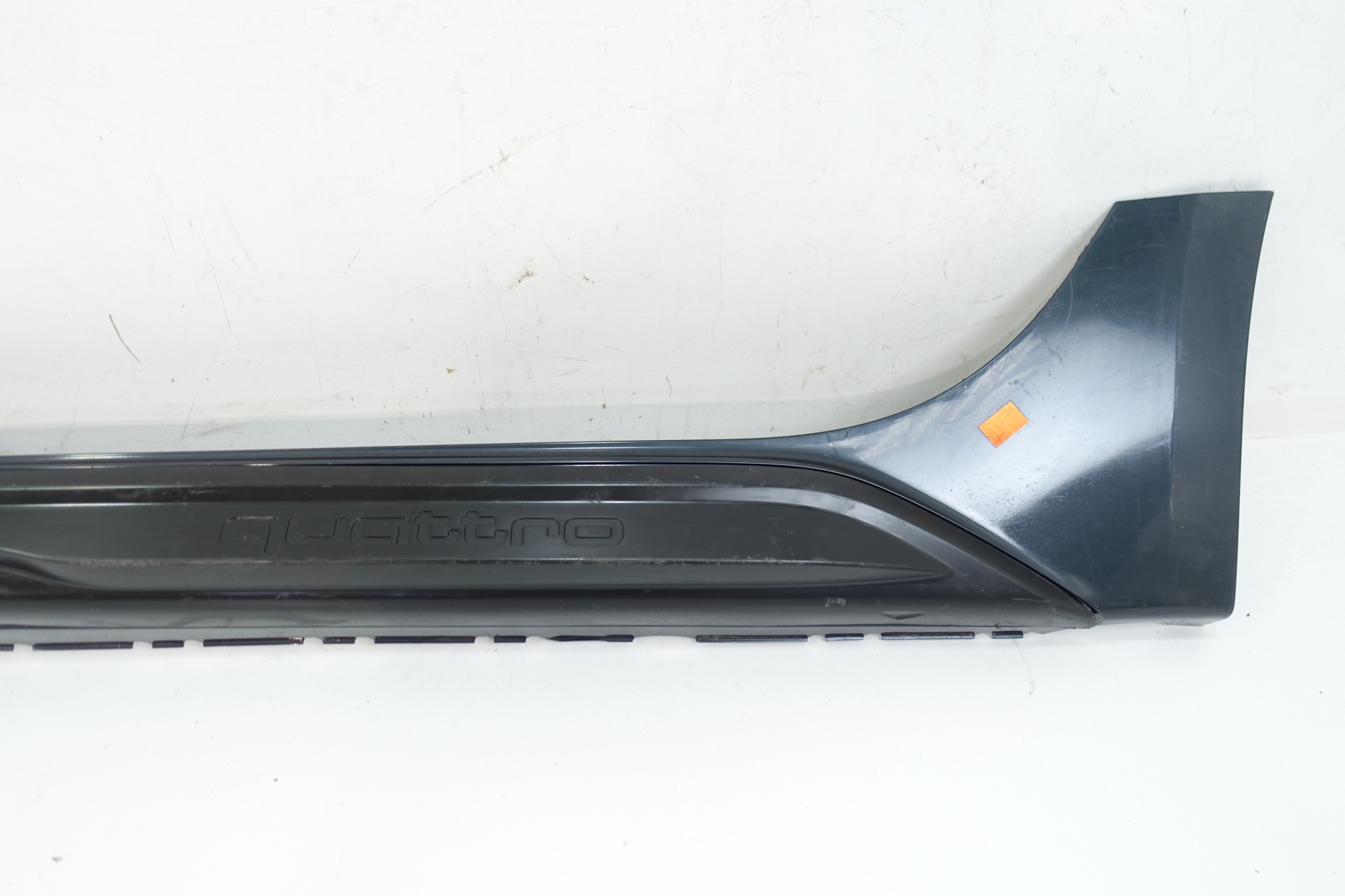 moulding threshold left AUDI A4 B9 LIFT KOMBI ALLROAD