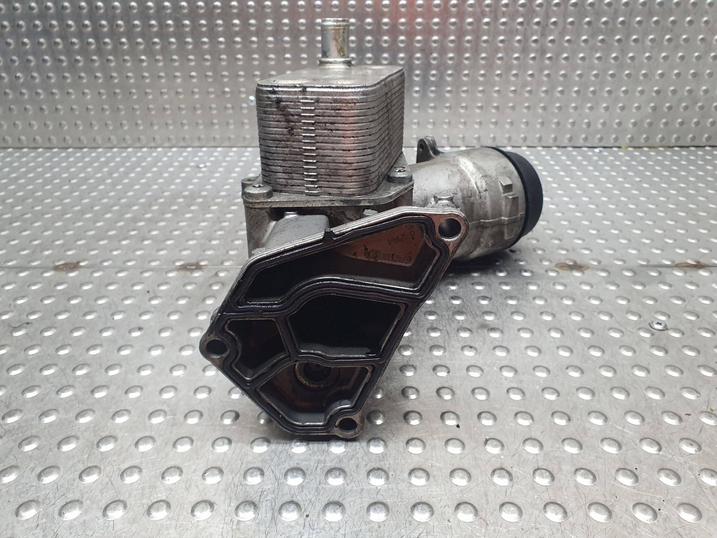 oil filter holder radiator 7787072 BMW E46 E87 E90 E60 X3 E83 2.0D M47