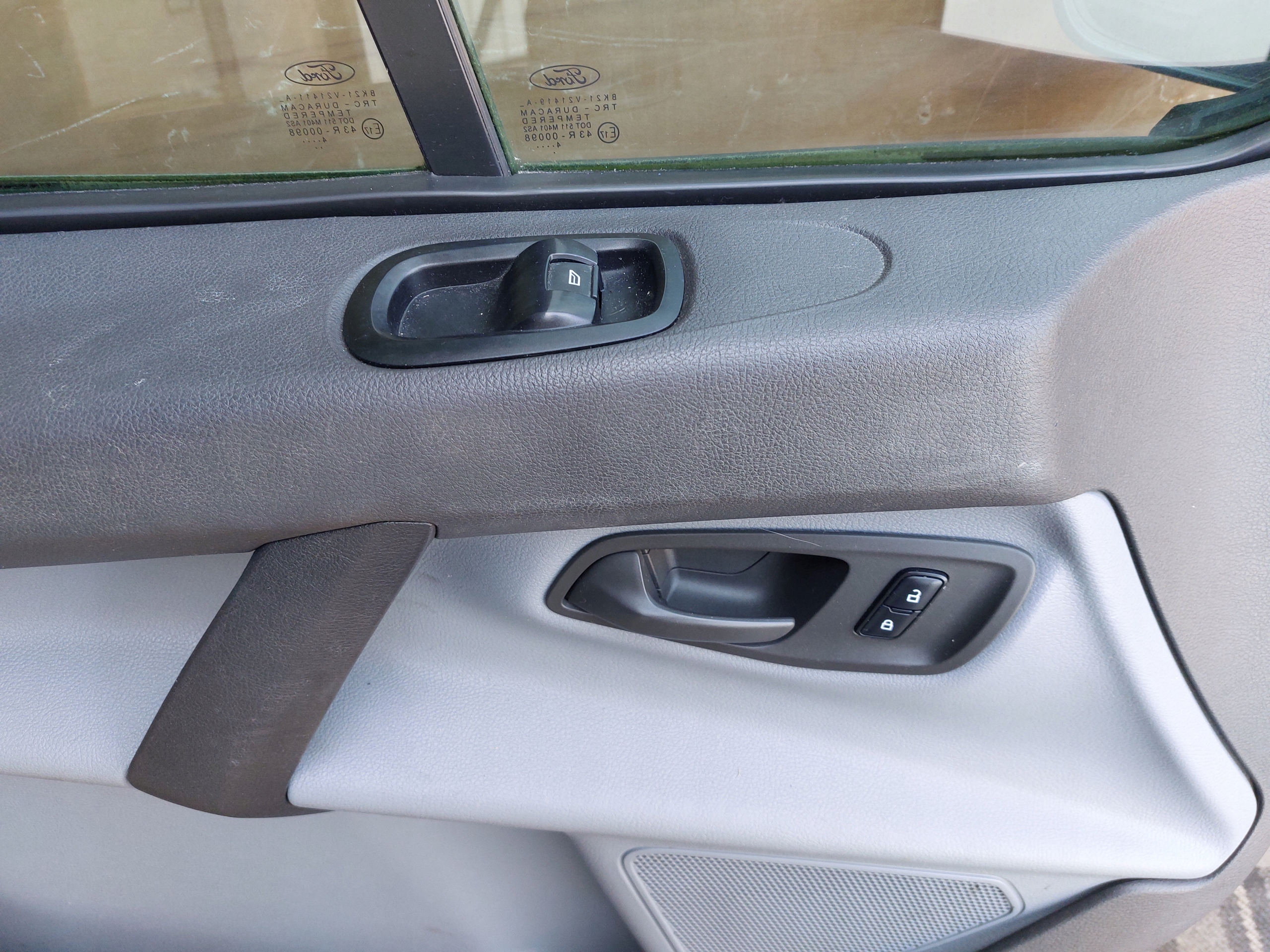door left front FORD TRANSIT CUSTOM 14r BIALE AA