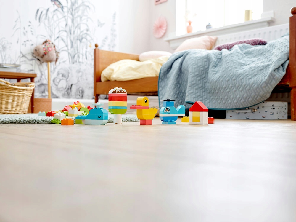 LEGO DUPLO 10909 Pudełko z serduszkiem Wiek dziecka 18 m +