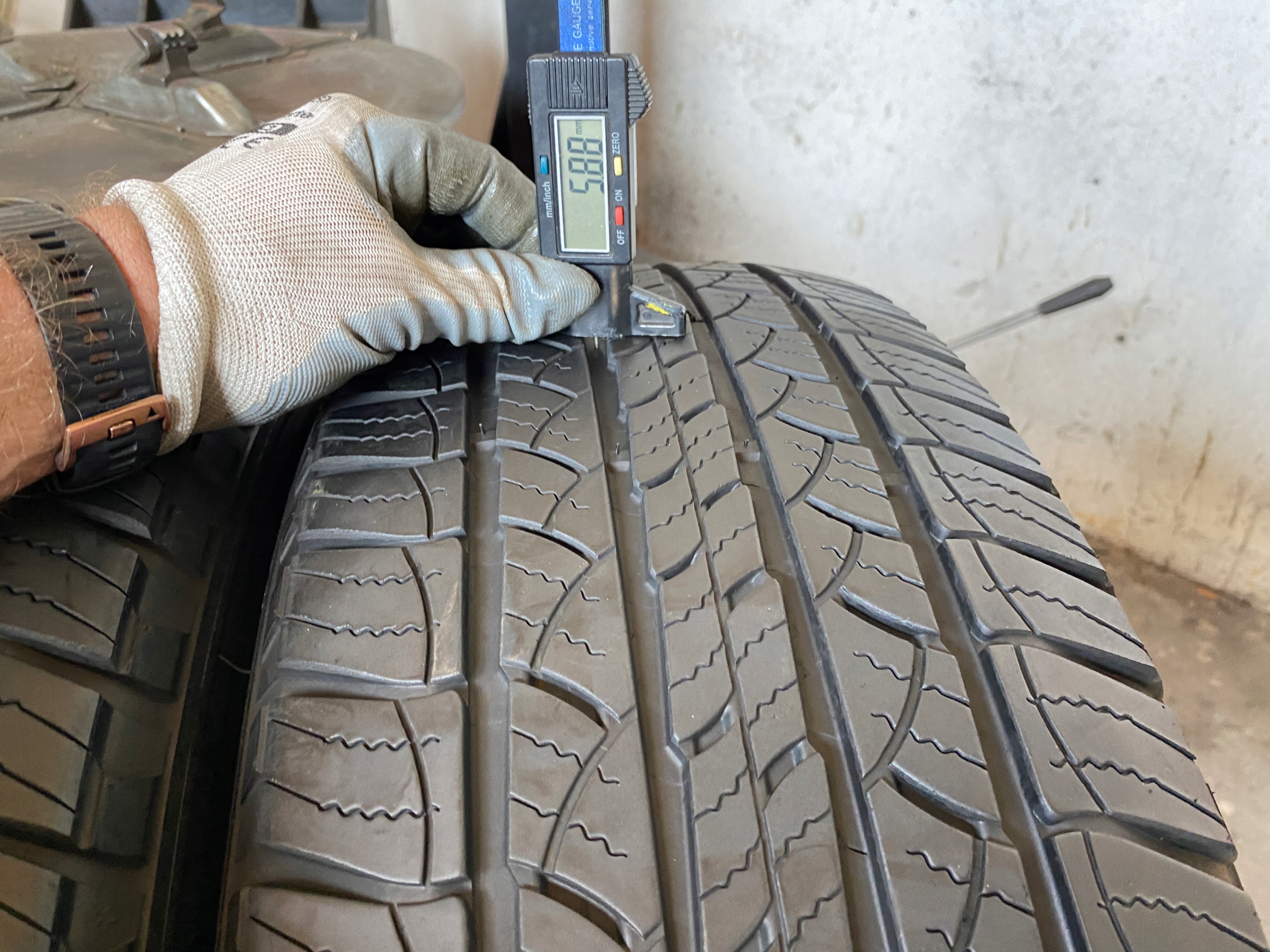 2 tyres summer 265/65R17 Michelin Latitude Tour 6mm