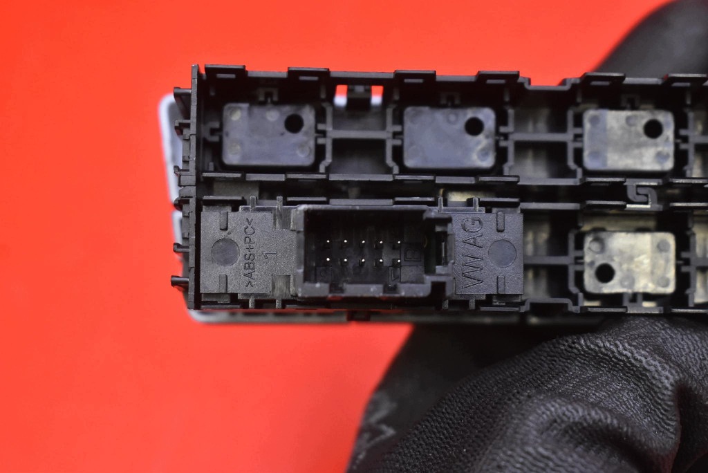 PANEL buttons START/STOP PDC 5E1927132M SKODA OCTAVIA 3 III LIFT 17-20