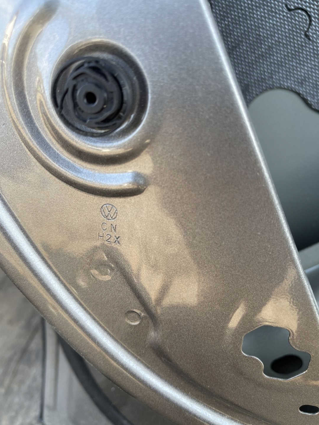 VW ID UNYX 07 11H door rear. left rear part 11H853600B
