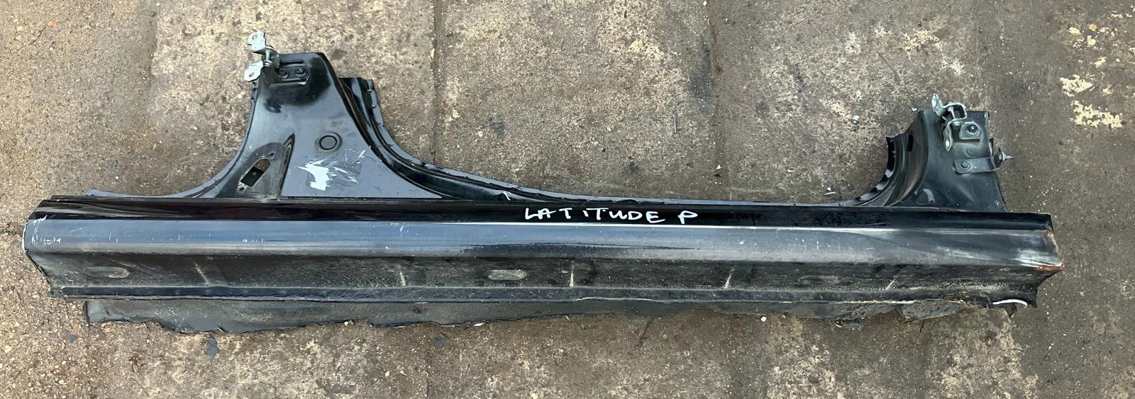 threshold right front RENAULT LATITUDE TEGXA