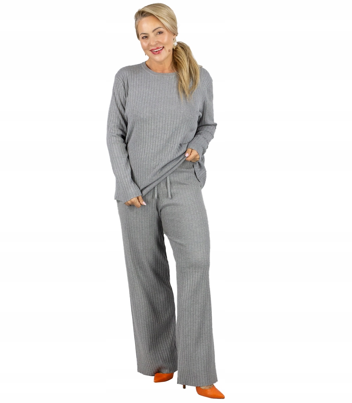Žebrovaná tepláková souprava s volnou mikinou a kalhotami Sorella L/XL
