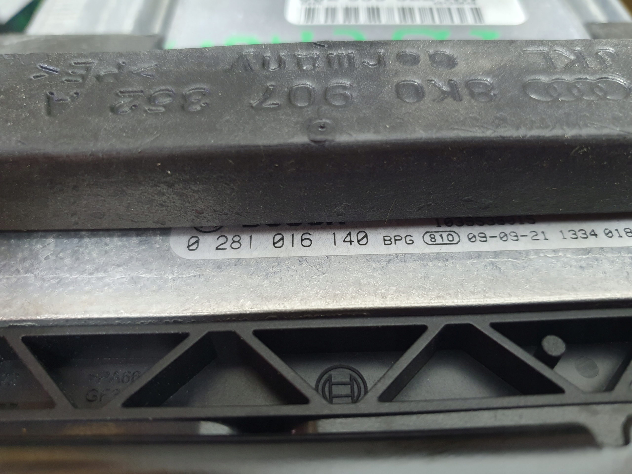 Audi A4 B8 8K0 07-12 2.0 TDI CAGA modulo Centralina Motore computer ECU