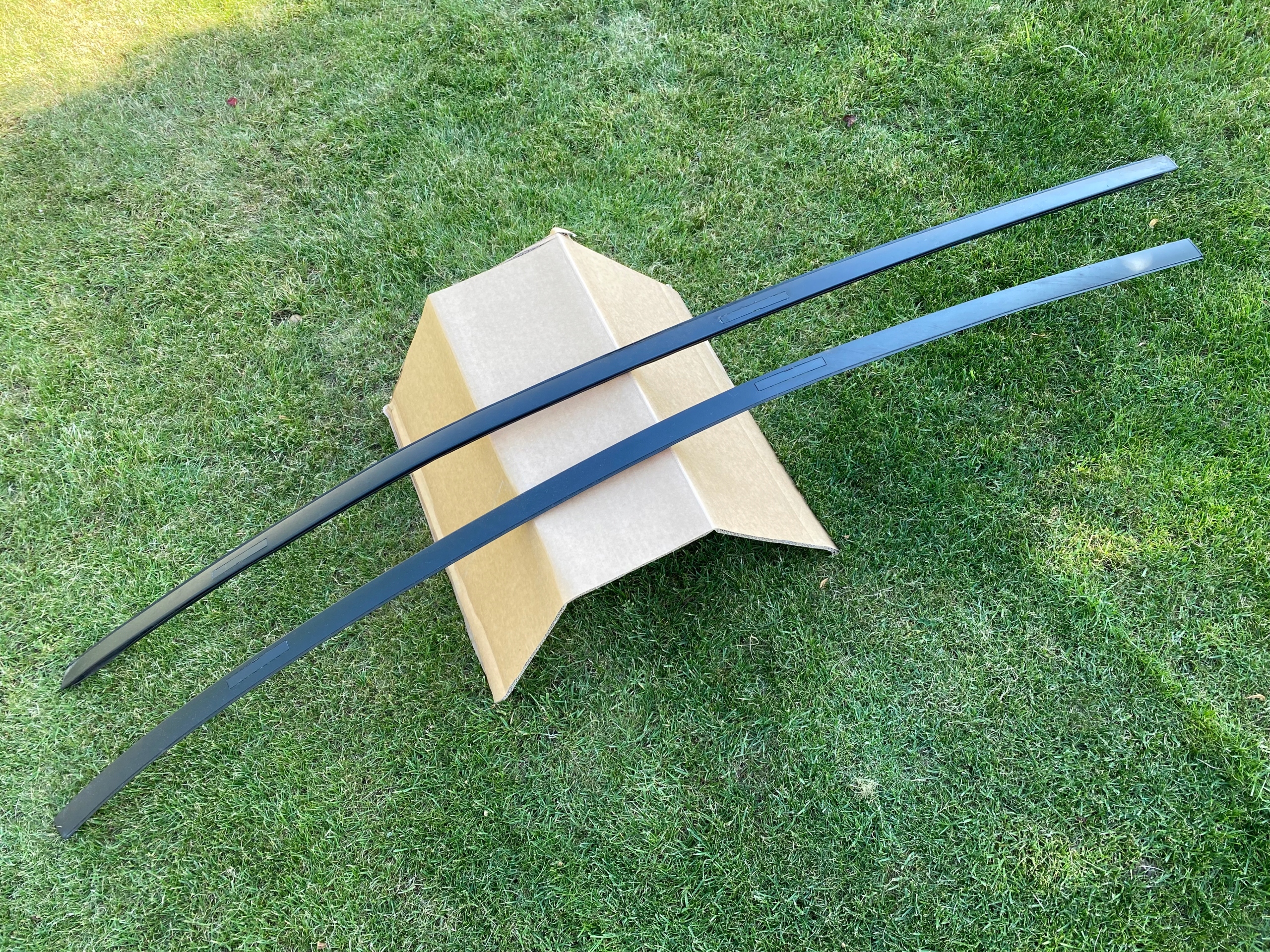 LISTWY DACHOWE MERCEDES A1186905900