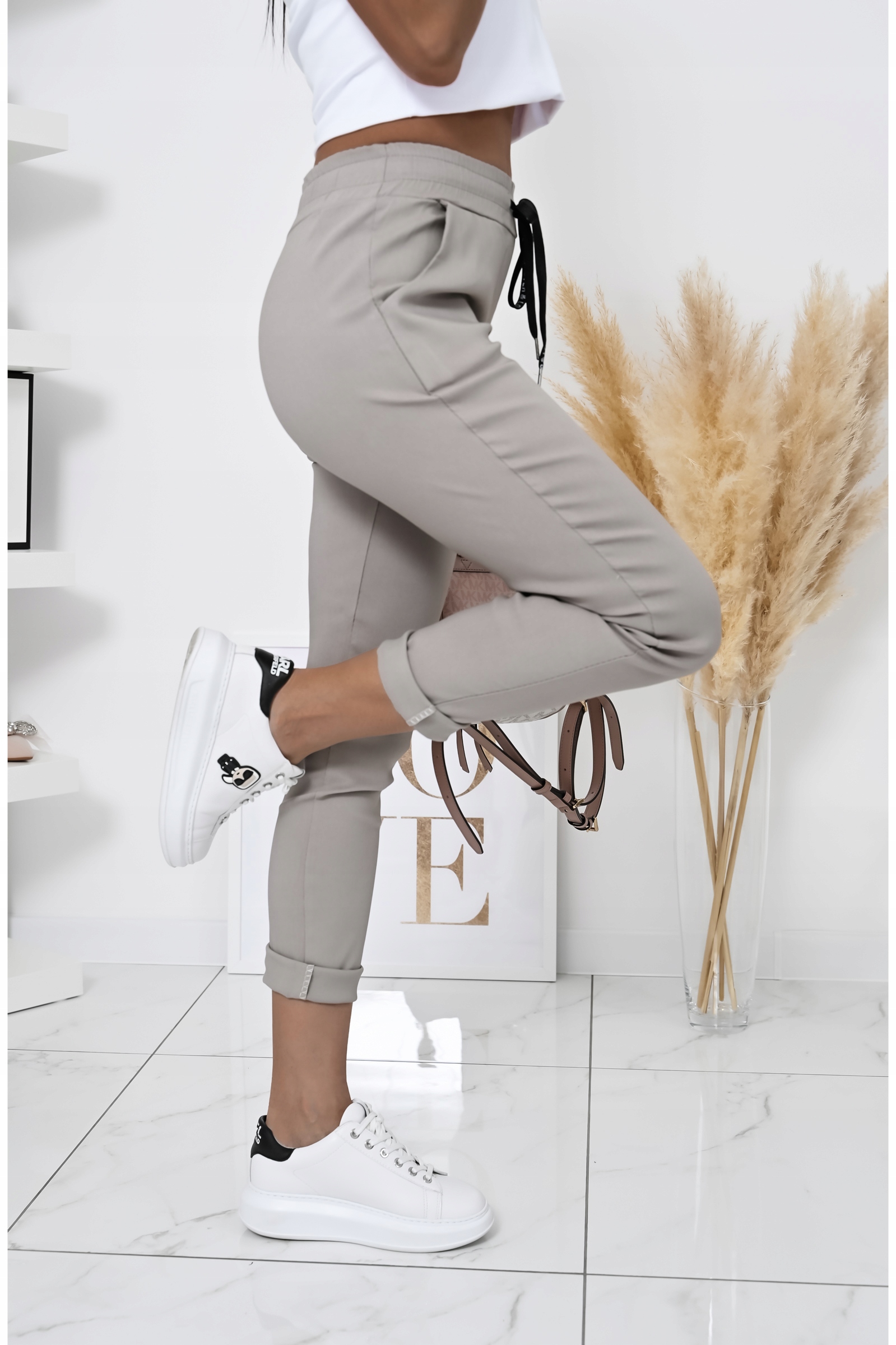 ELASTYCZNE WIOSENNE CYGARETKI JUNIORE! WZ.8 M Kolor beżowy