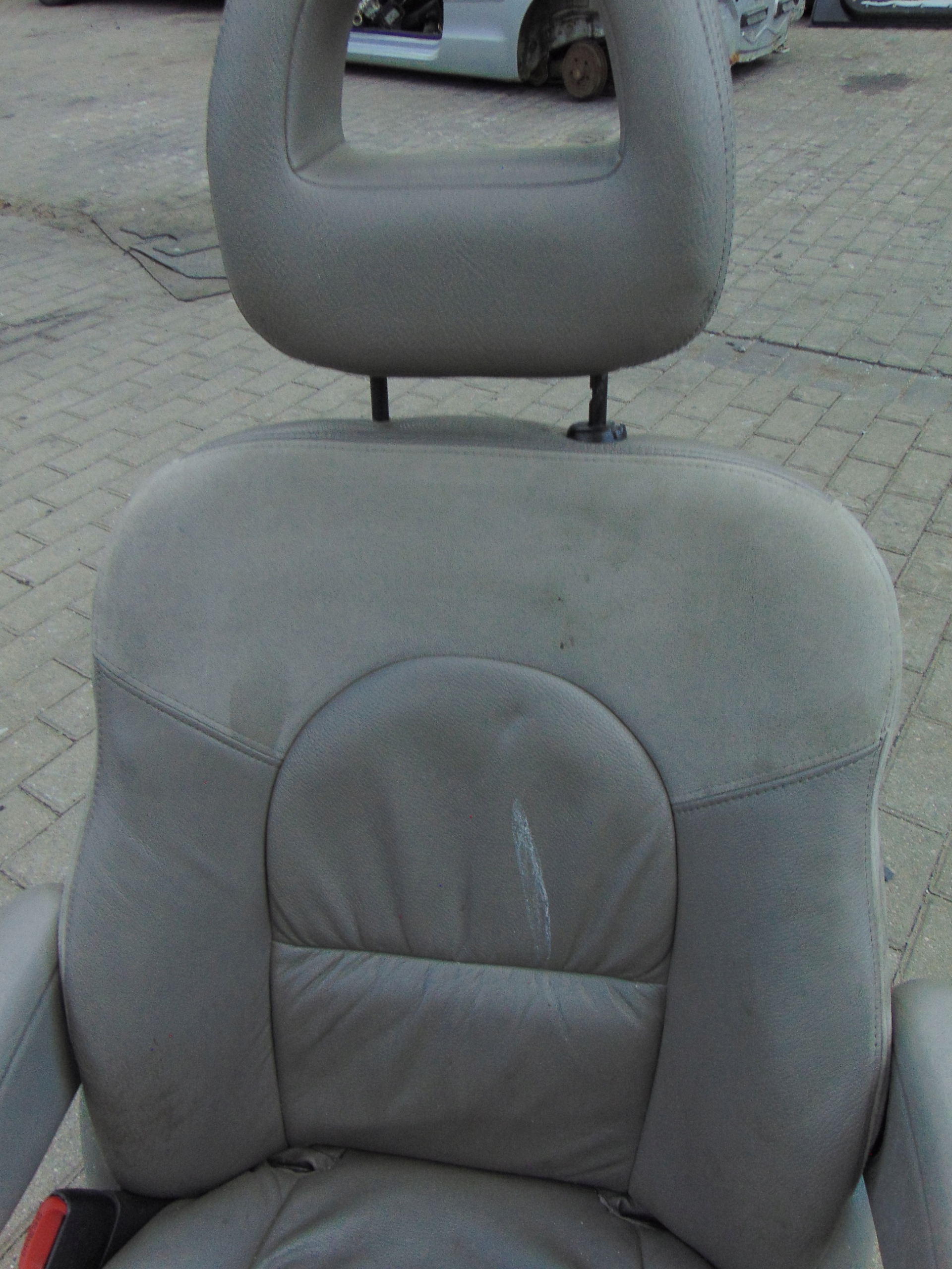 кресло левый зад 2 CHRYSLER VOYAGER 4 IV европа
