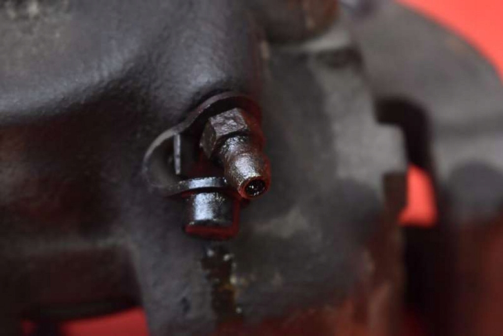 caliper brake right front BMW E46 2.5xi 192 KM 01-06