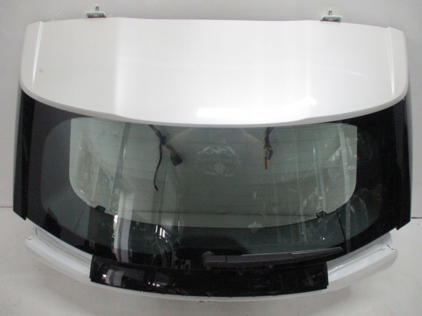 Klapa tył tylna PEUGEOT 2008 II 19R KAMERA Numer katalogowy części klapa 2008 409