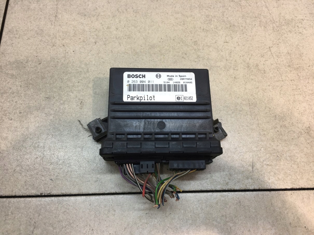 Module PDC MERCEDES W203 2.2 CDI 0263004011