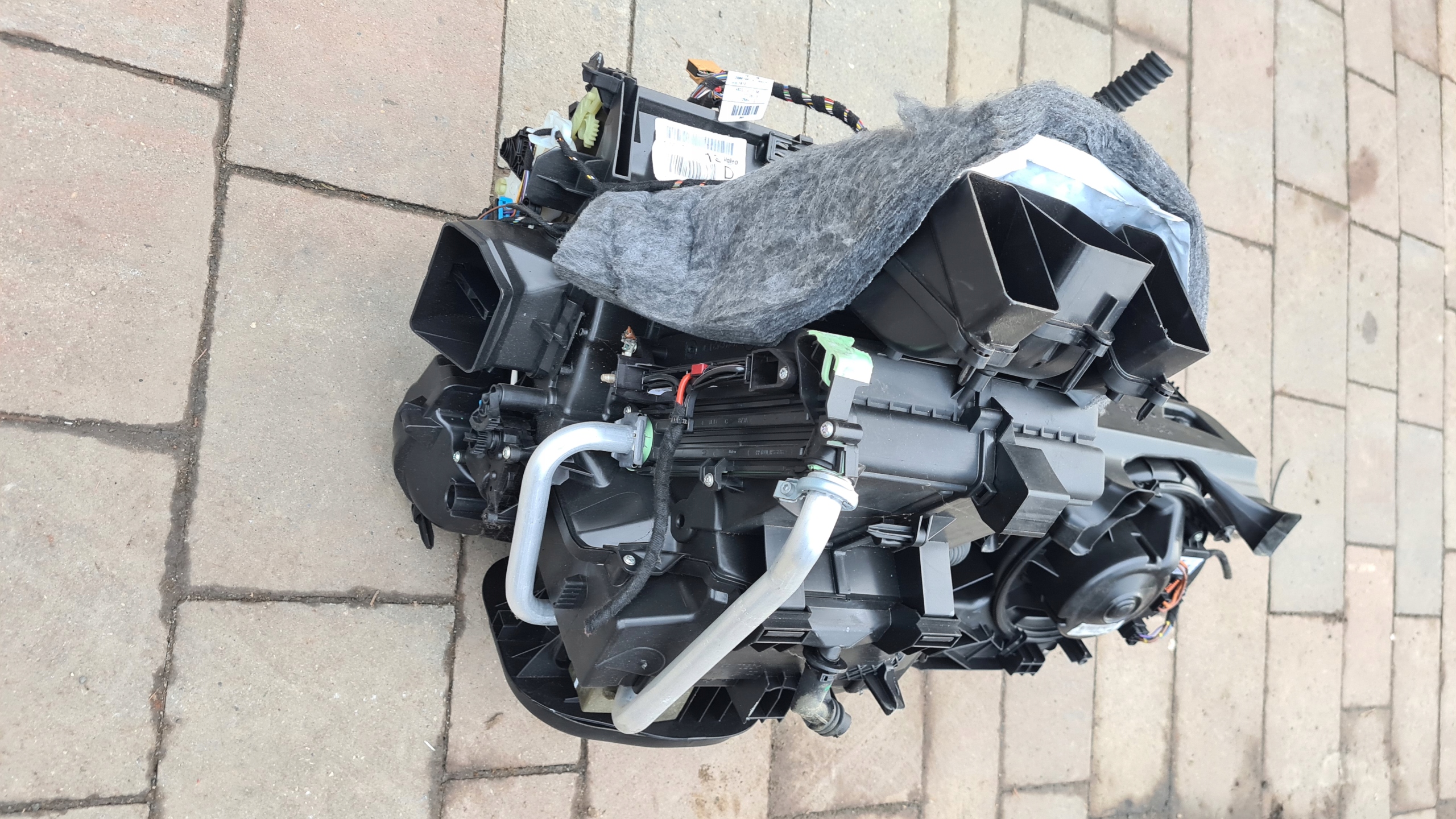 радиатор отопителя vw SKODA seat 5Q1820005AE