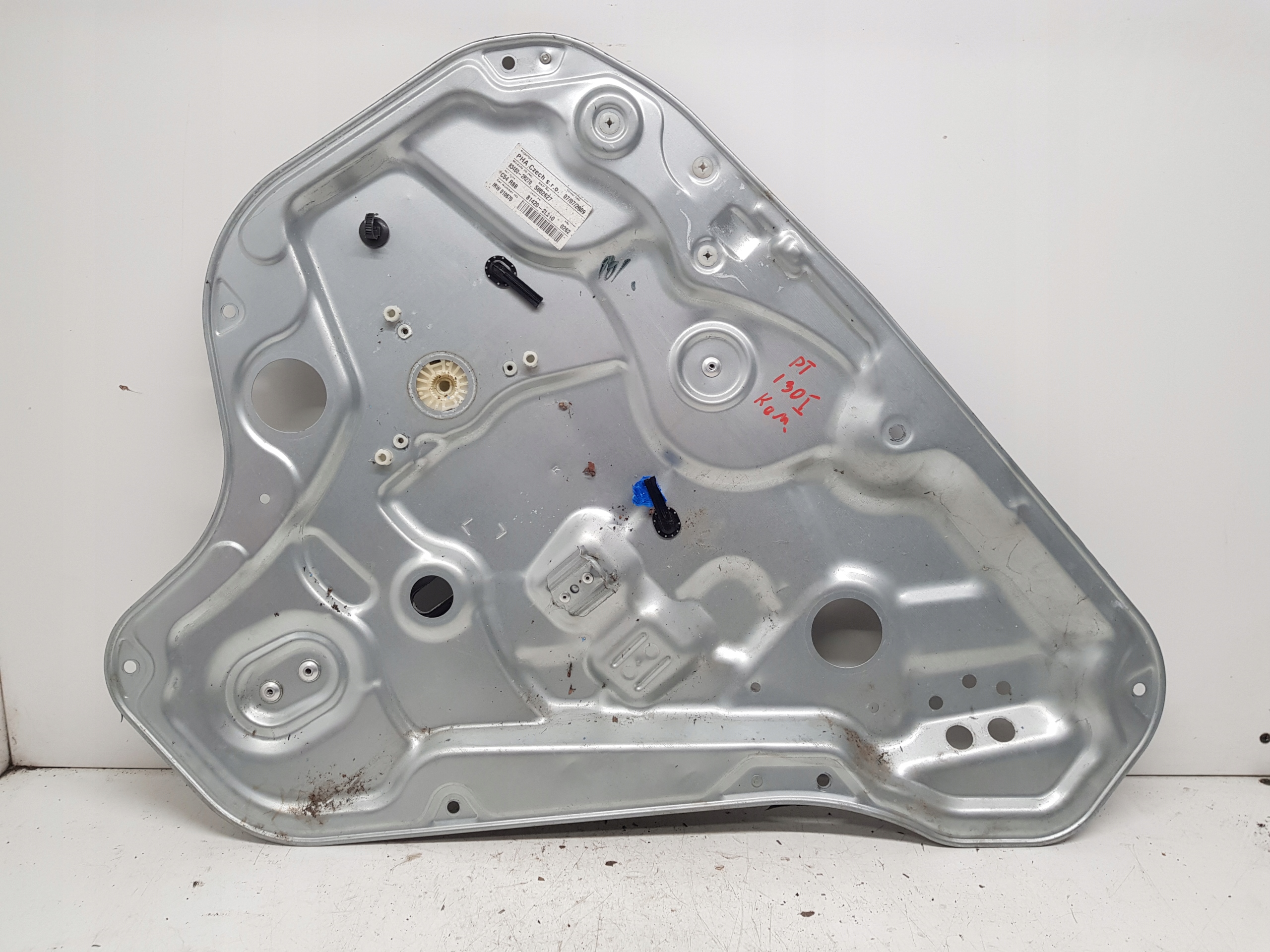 HYUNDAI I30 KOMBI window regulator right rear part 2007