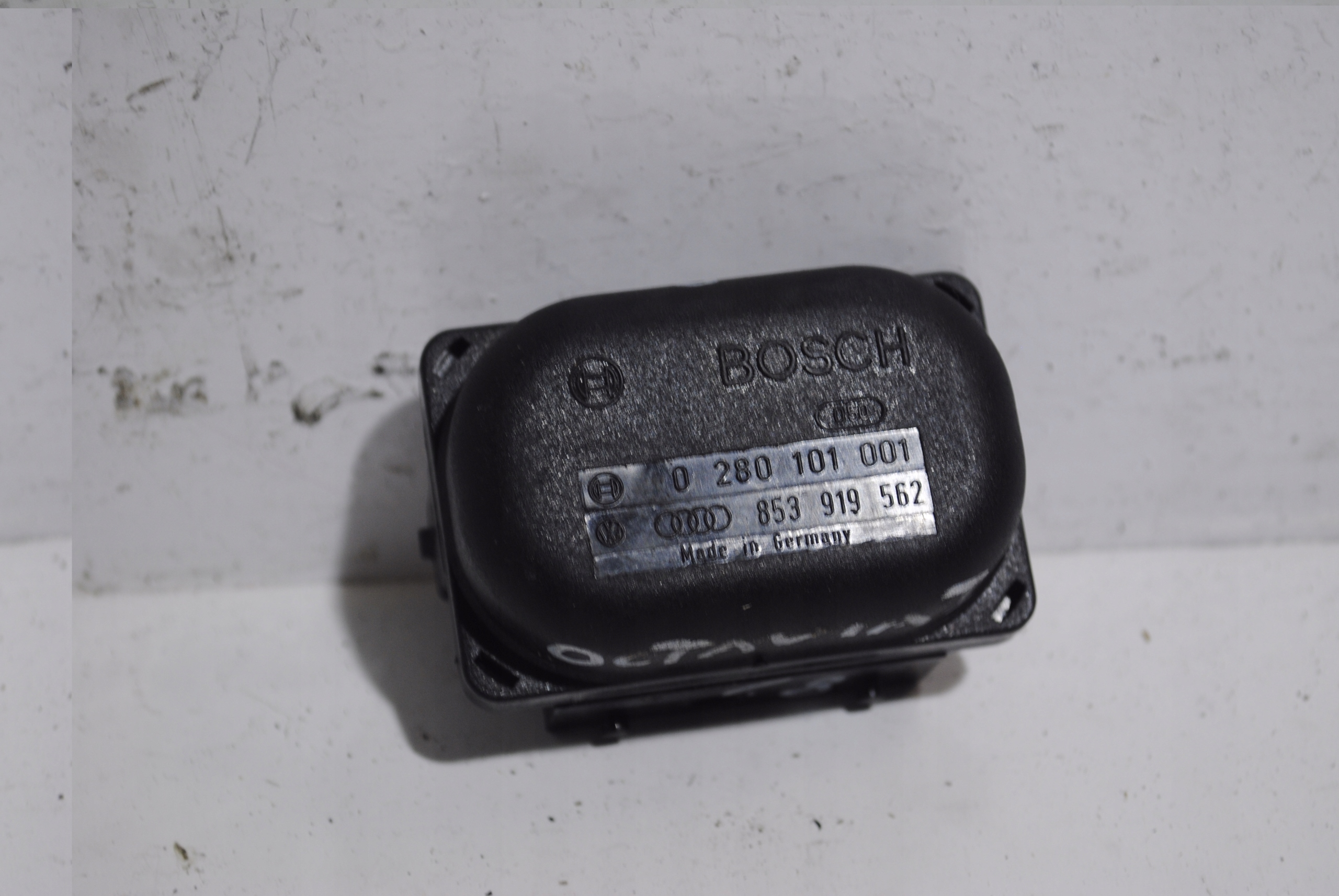 CZUJNIK CISNIENIA SKODA OCTAVIA I 0280101001 Part manufacturer Skoda OE