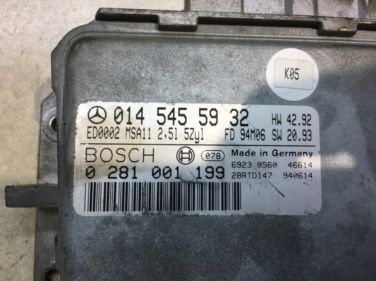 control unit of the engine W202 2.5 D 0281001199
