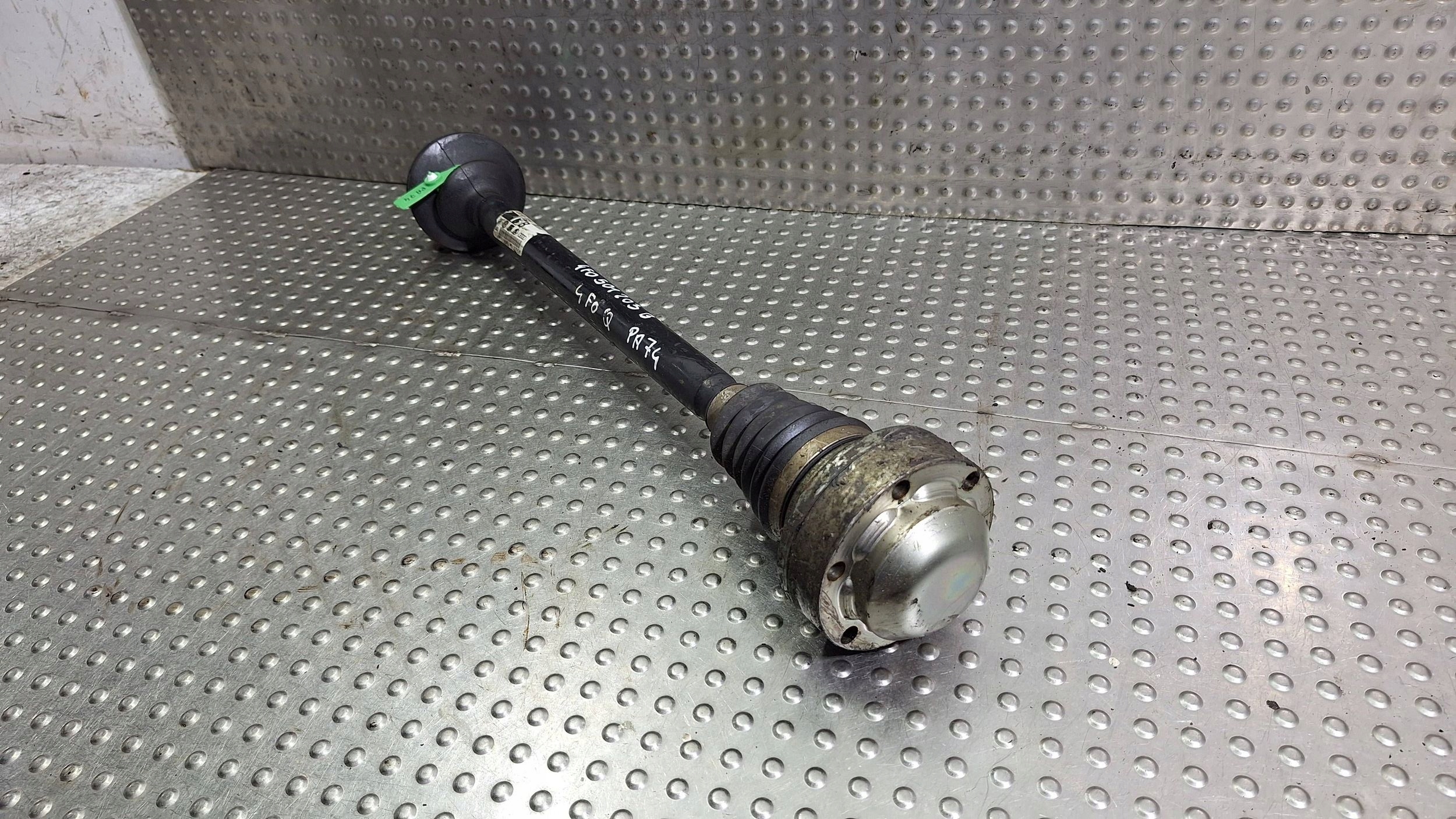 semi-axis left right rear part 4F0501203B AUDI A6 C6 3.0TDI QUATTRO