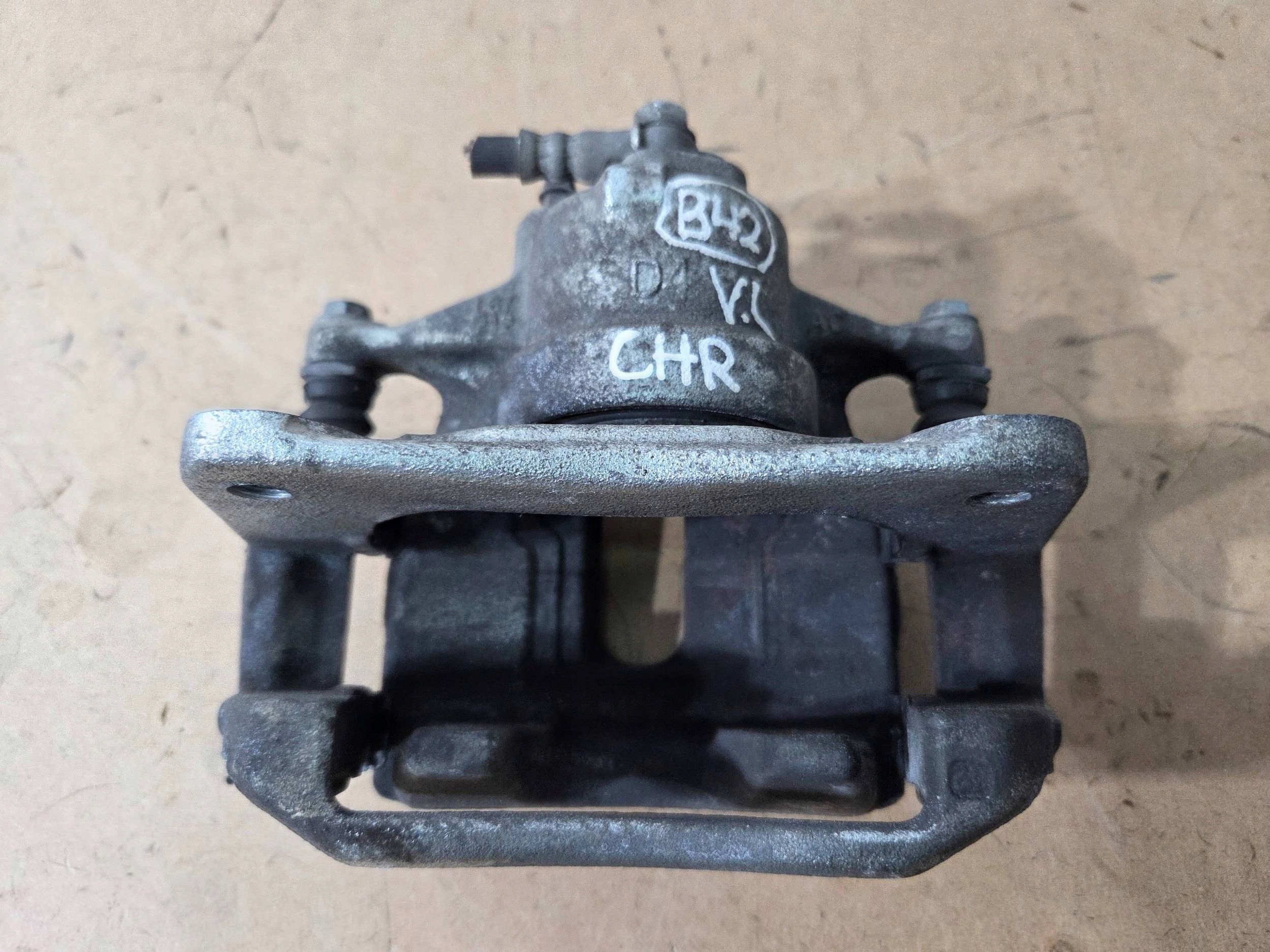 Toyota C-HR and caliper brake front left (B42)