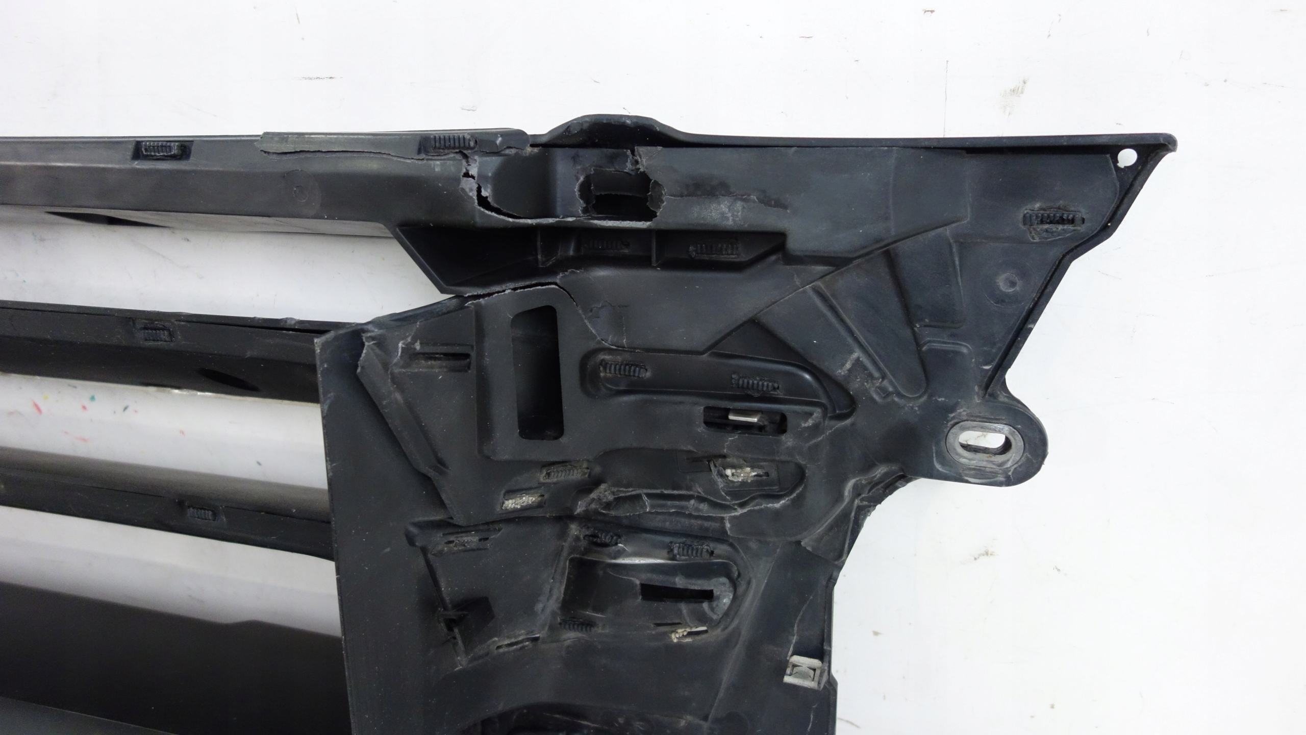 grid central bumper MAN TGX EURO6 LIFT II 17